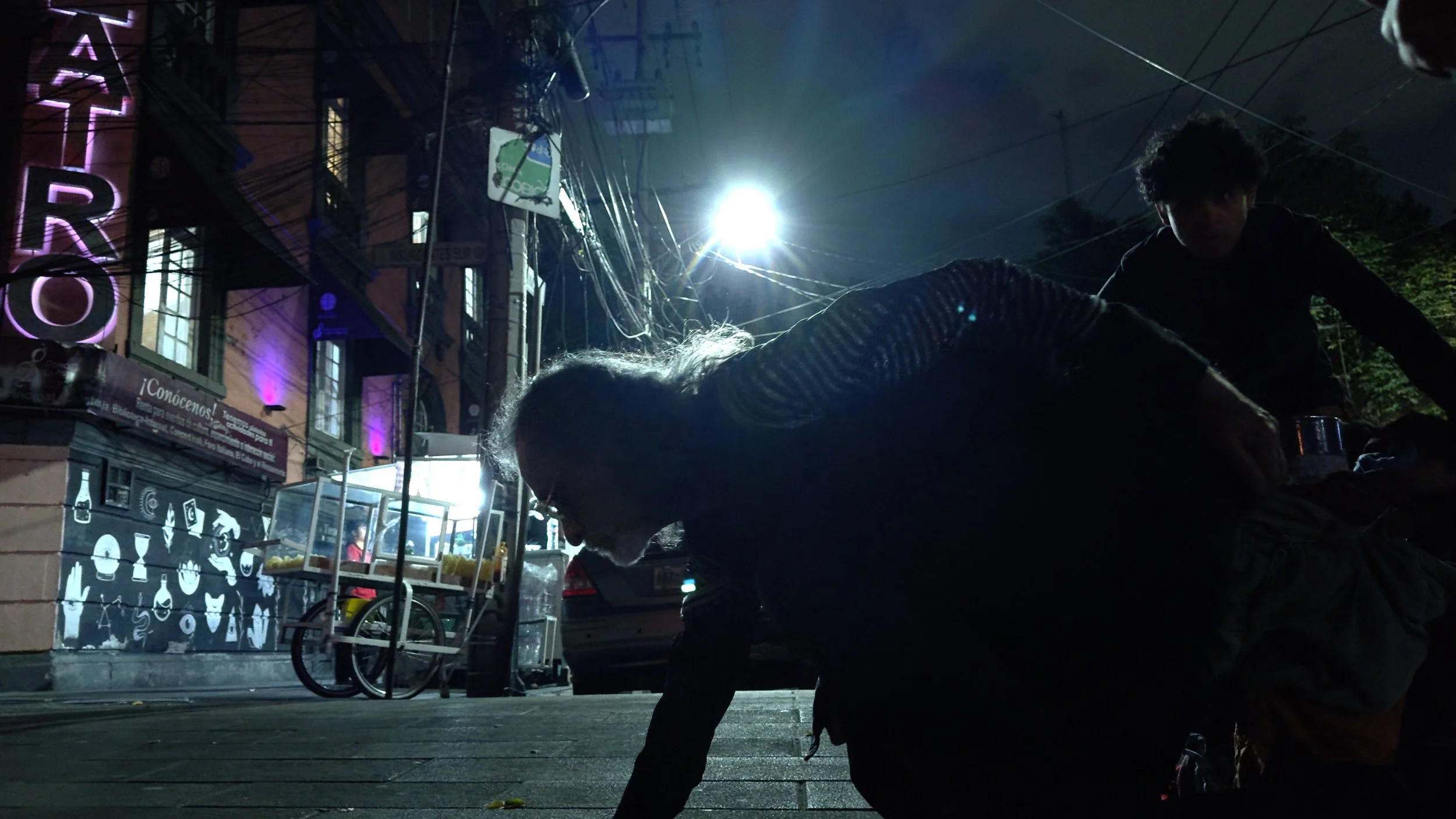 Victor Carbajal - Muda de lo cotidiano.jpg