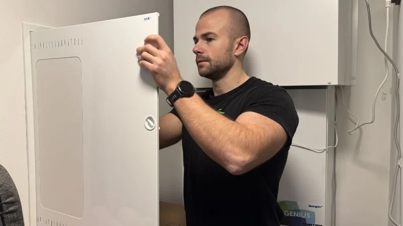 Hva skiller el-sjekk fra el-kontroll