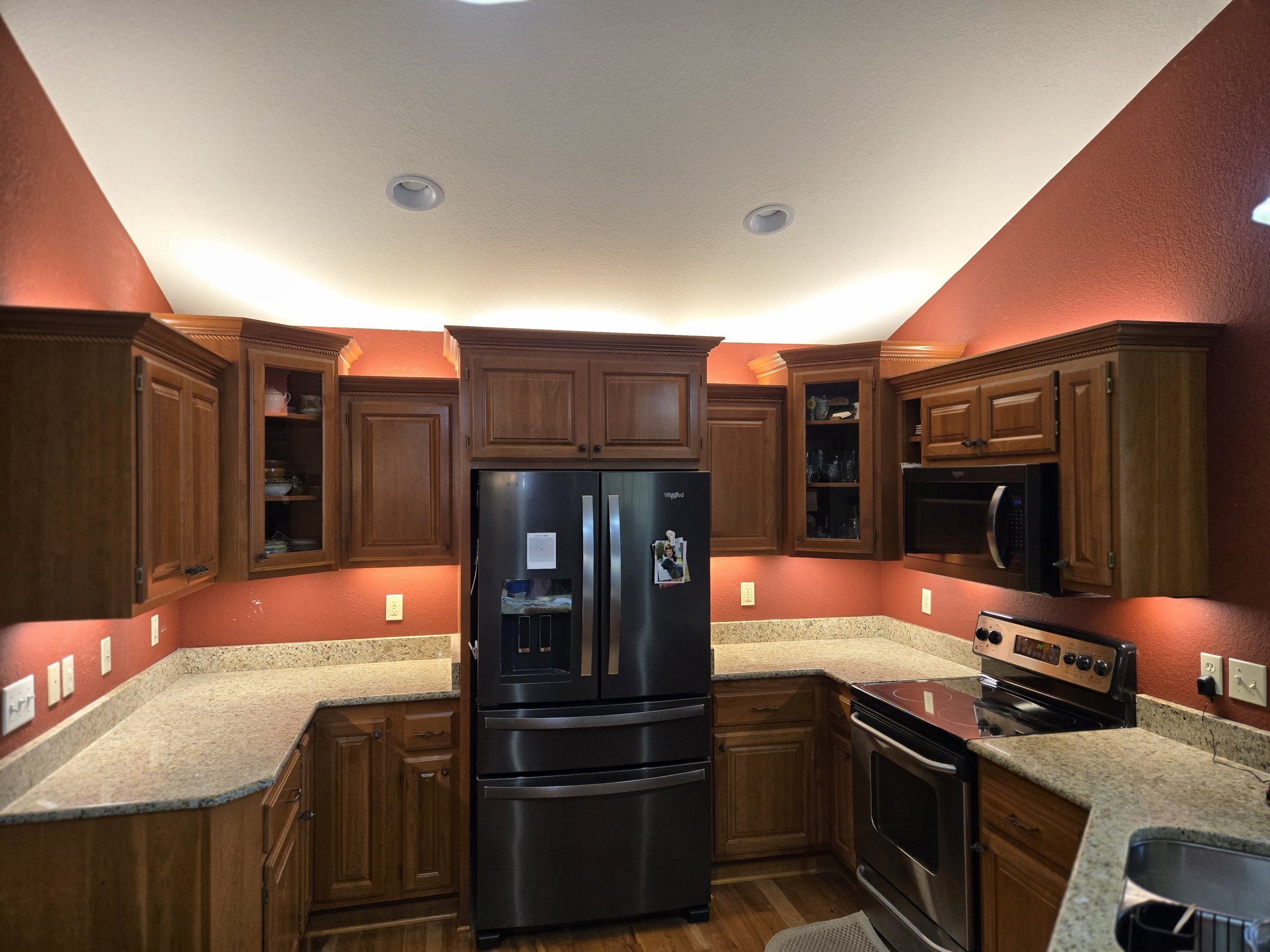Kitchen Cabinet Lighting