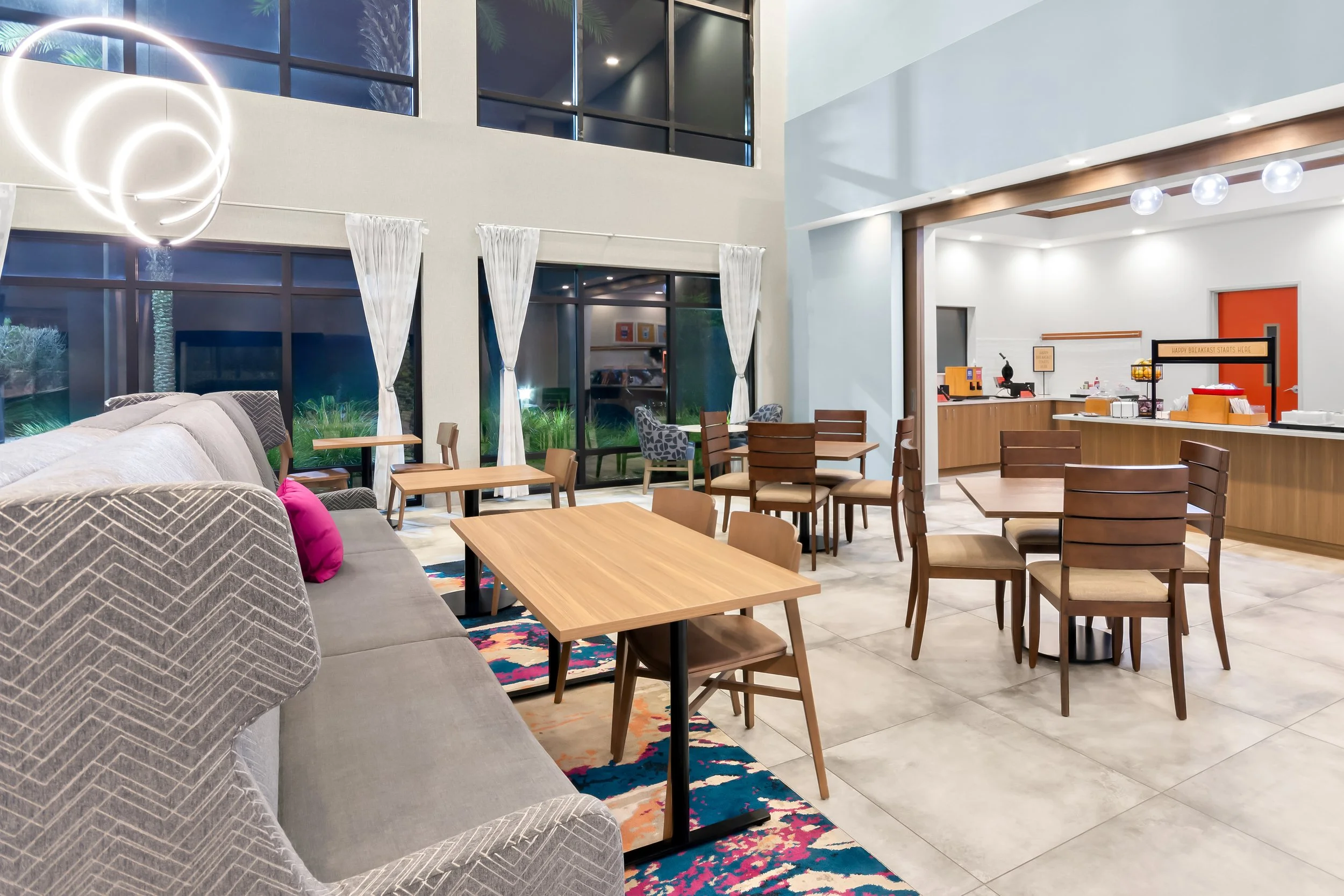 PNSLW-BreakfastArea-1.jpg