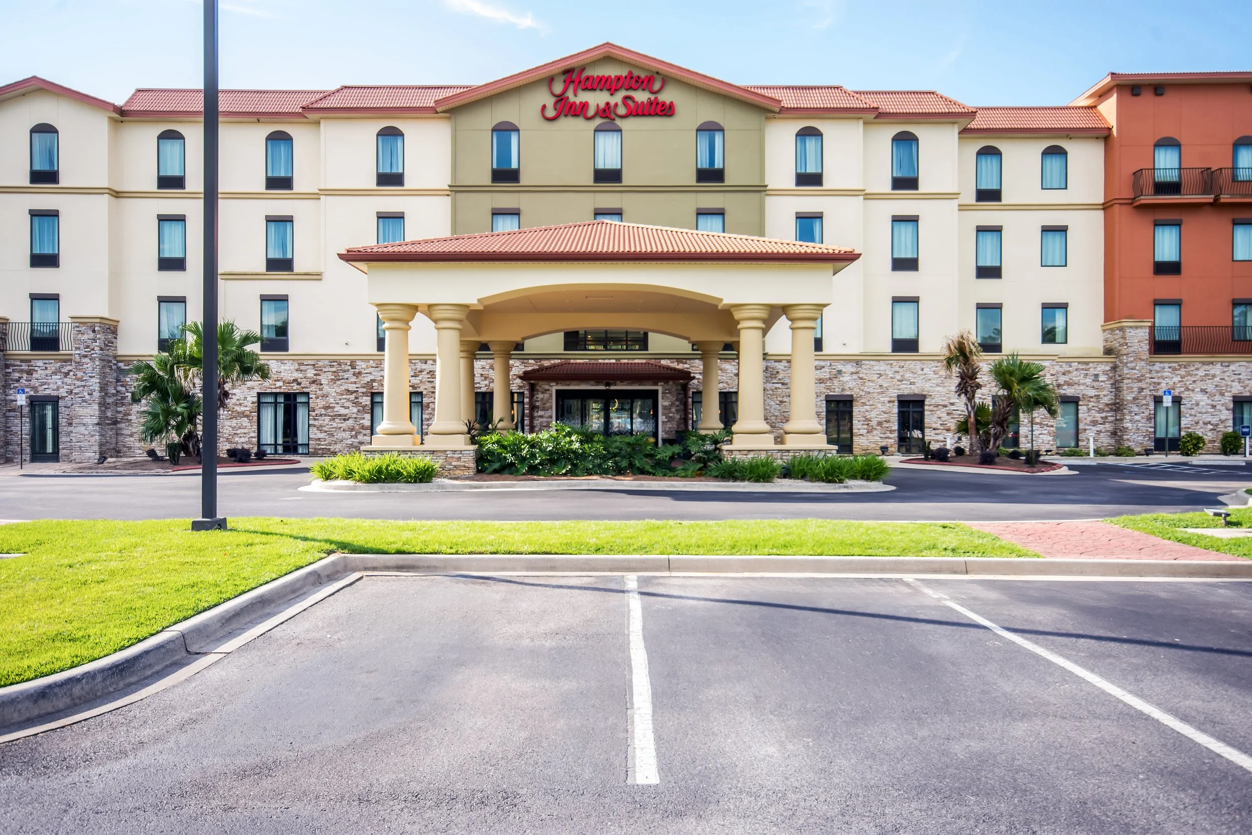 PNSLW-Exterior-1.jpg