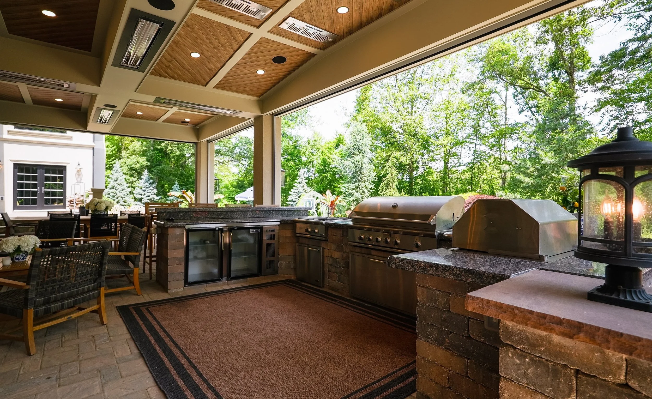 zampolin-luxury-outdoor-kitchen-covered-patio-franklin-lakes-nj.jpg