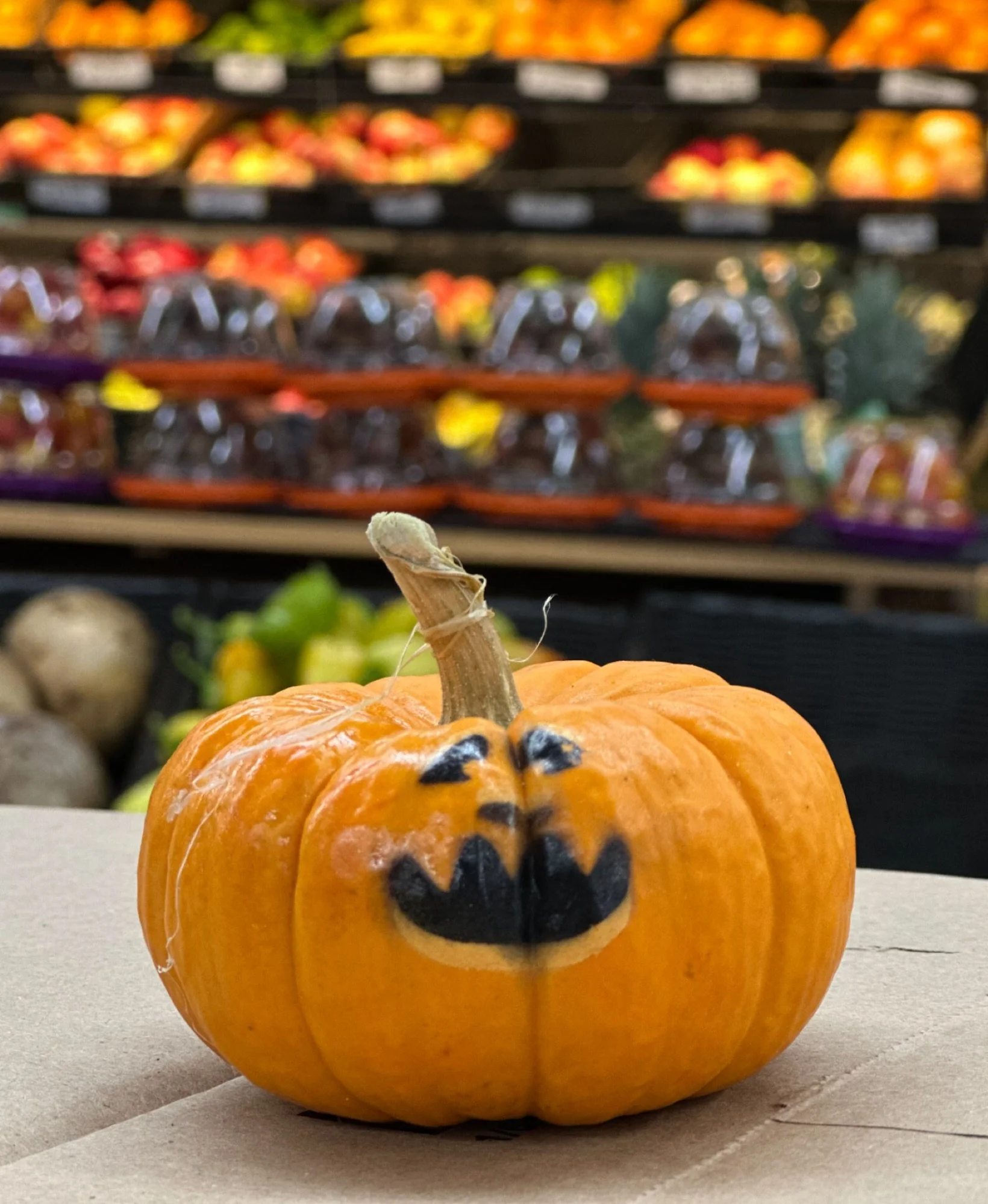 Boo 🎃

#maronasmarket 🛒
#millbrookfooddestination
#millbrookdestination 
#millbrooksmarket
#millbrooklove #shoplocal 
#millbrooknewyork 
#millbrook #millbrookny
#hudsonvalley #dutchess
@millbrooknewyork