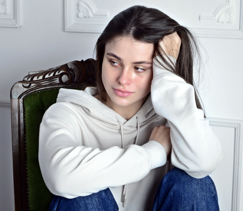 High-functioning depression can hide in plain sight. Someone may continue working, parenting, and meeting deadlines while privately feeling numb, depleted, and increasingly shut down.
