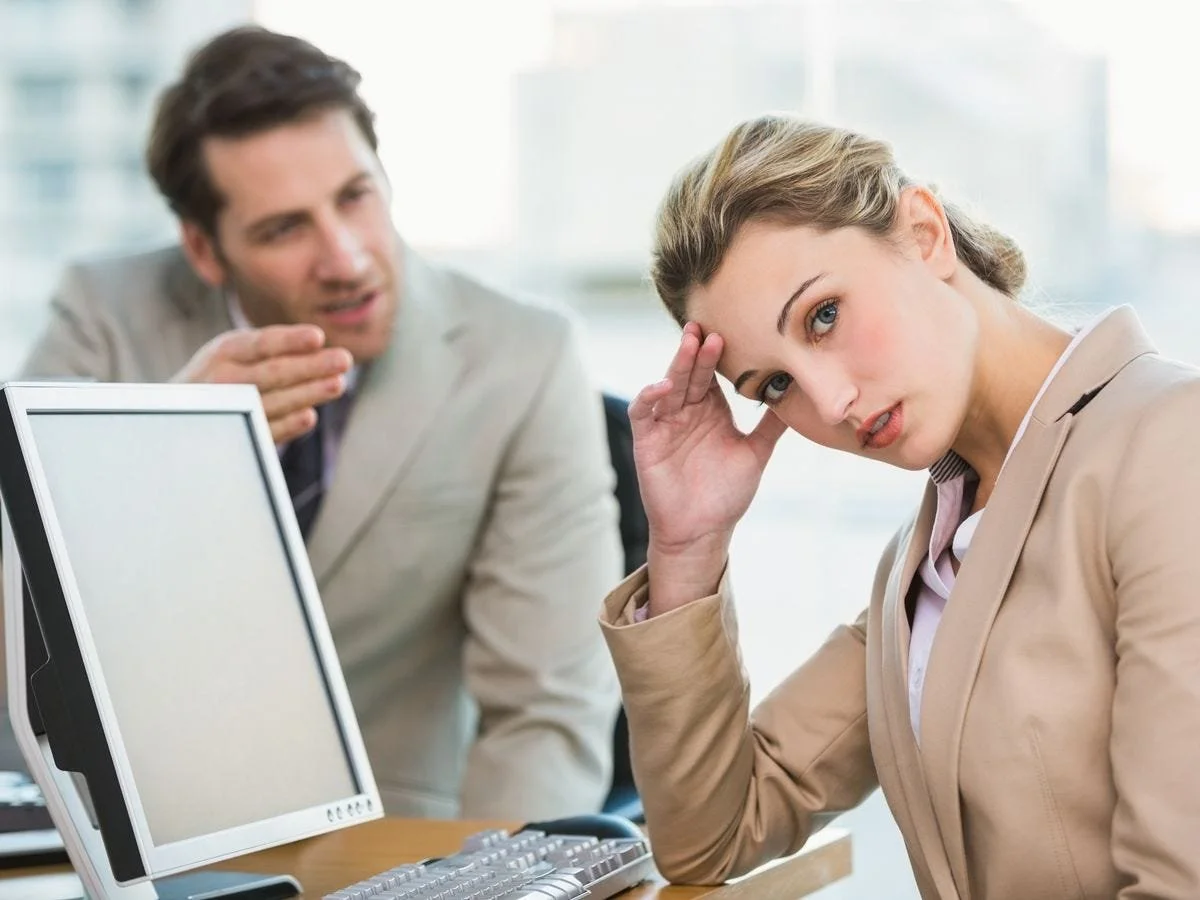 ounseling for burnout, workplace anxiety, and career transition decisions.