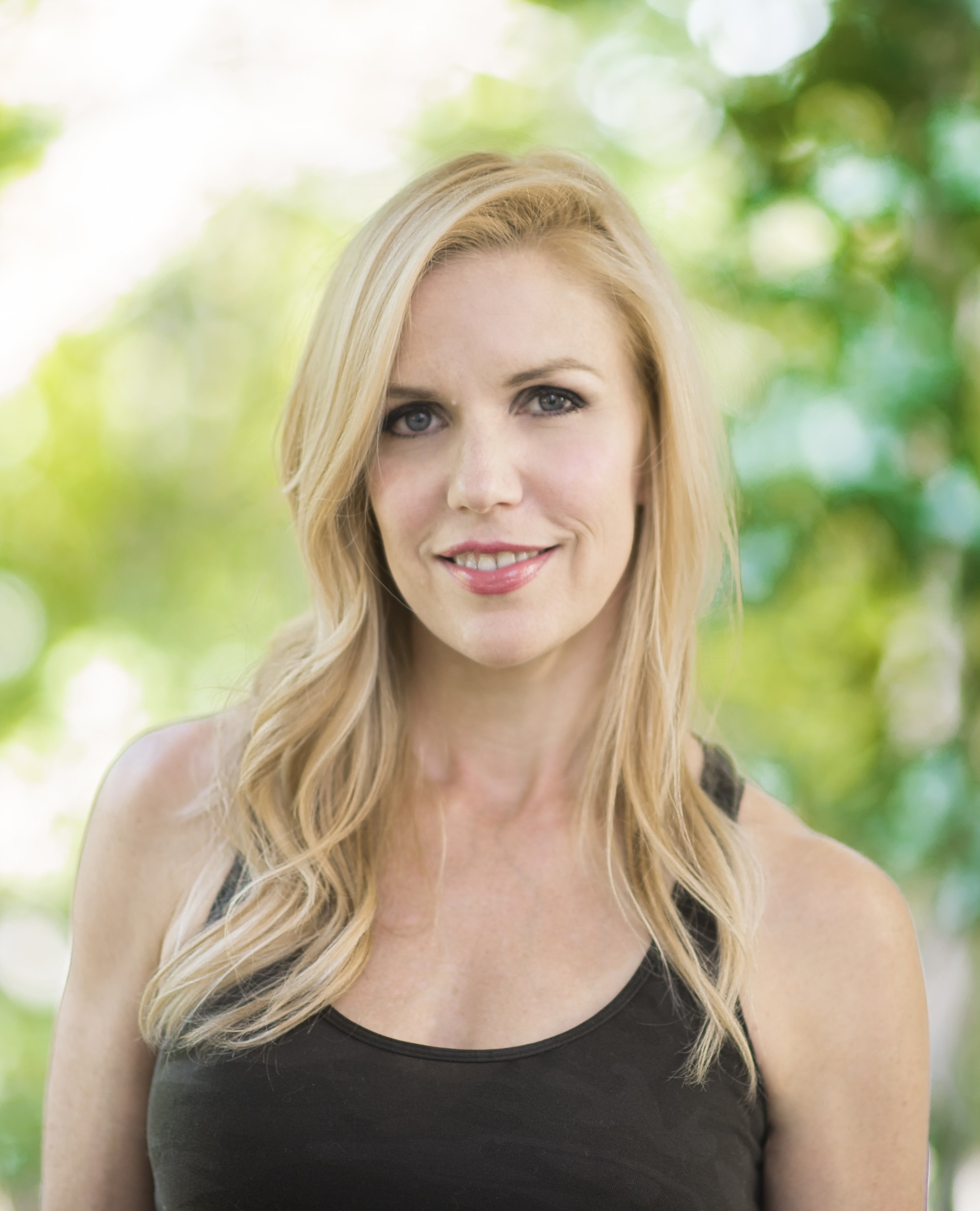 Jen Frankel headshot.jpeg