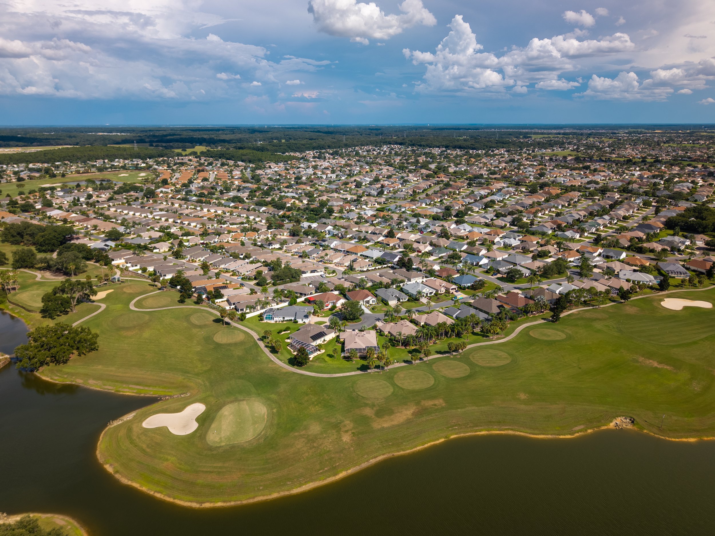 Show Surroundings with Aerial Panoramas