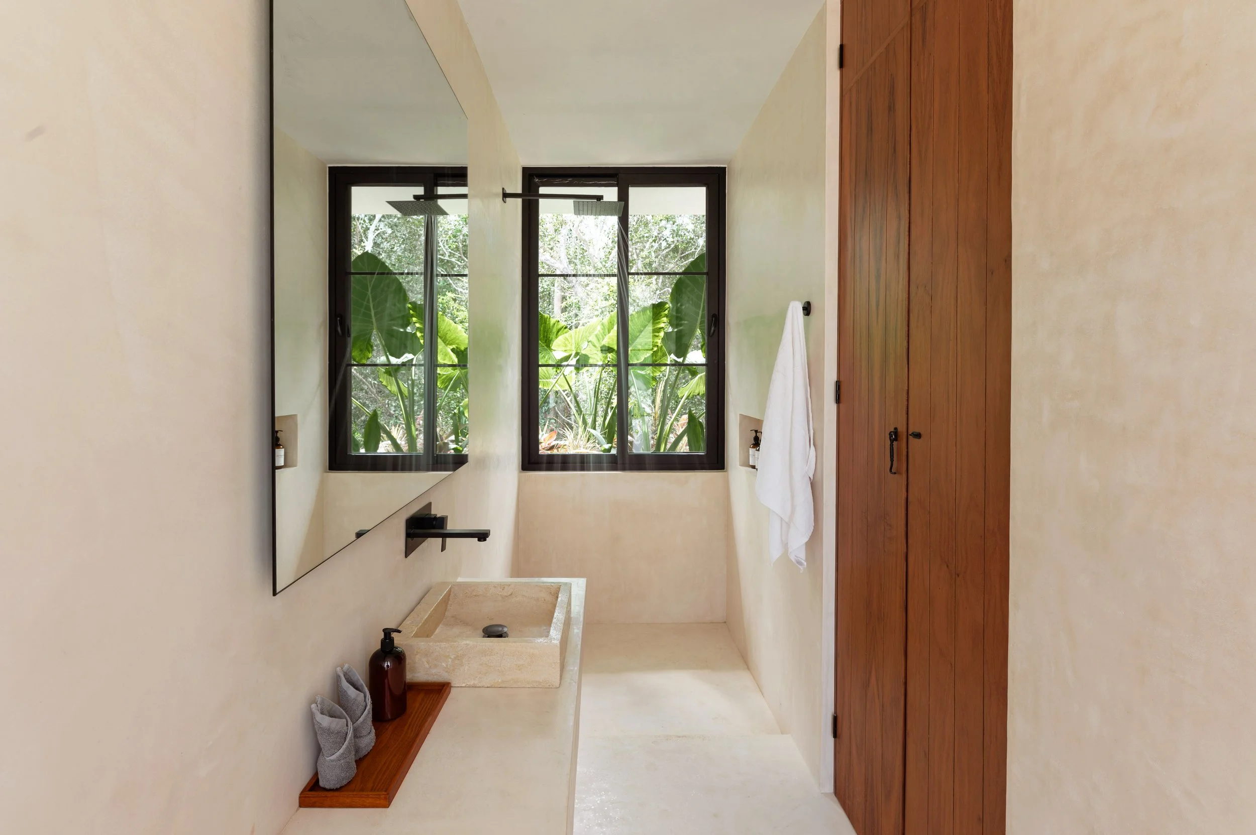 Twin Bathroom