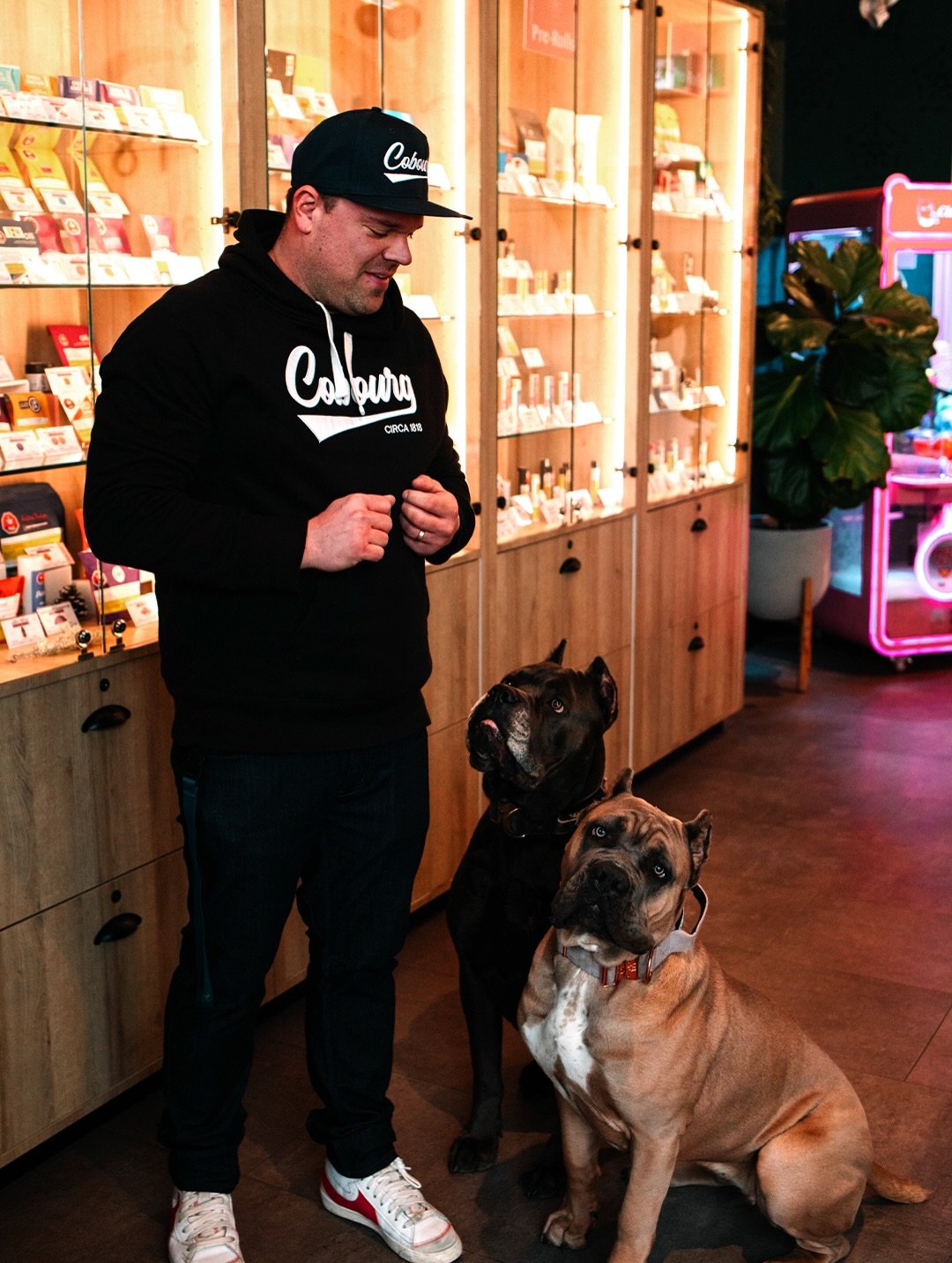 Some of our favourite visitors 🐕

The pups wanted us to tell you we are pet friendly!