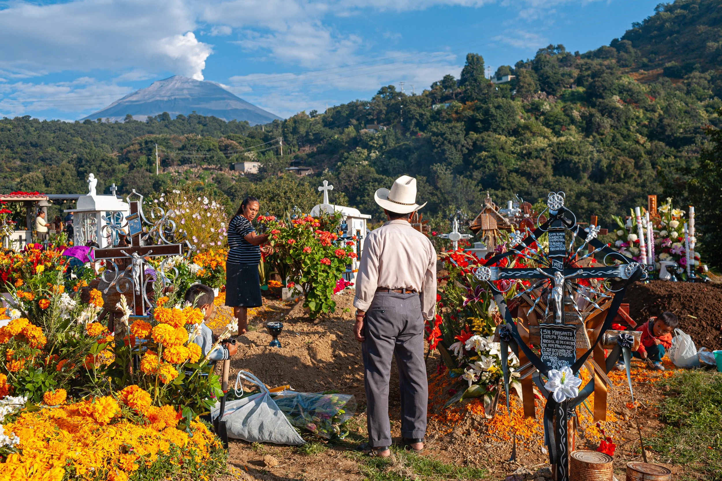 Dia de Muertos_Mexico_Puebla_Tochimilco_0023.jpg