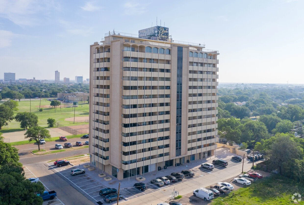 park-tower-apartments-lubbock-tx-primary-photo.jpg