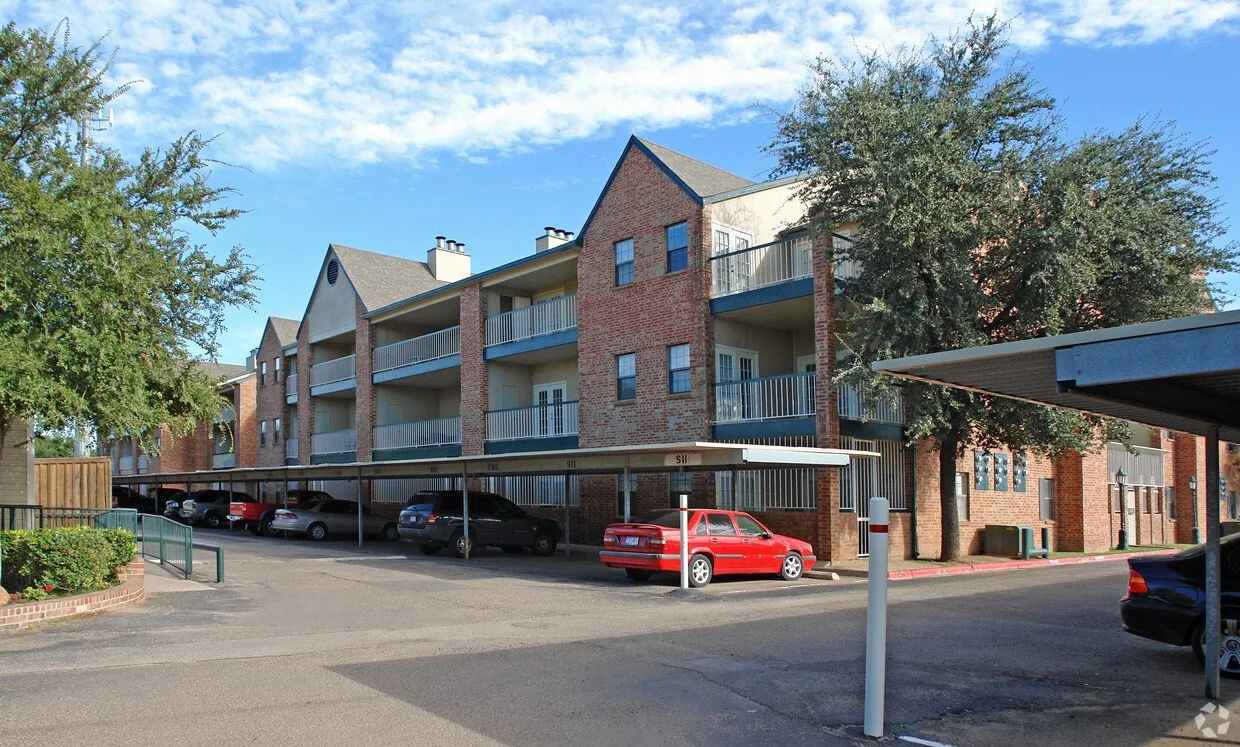 savoy-apartments-and-condominiums-lubbock-tx-savoy-condominiums.jpg