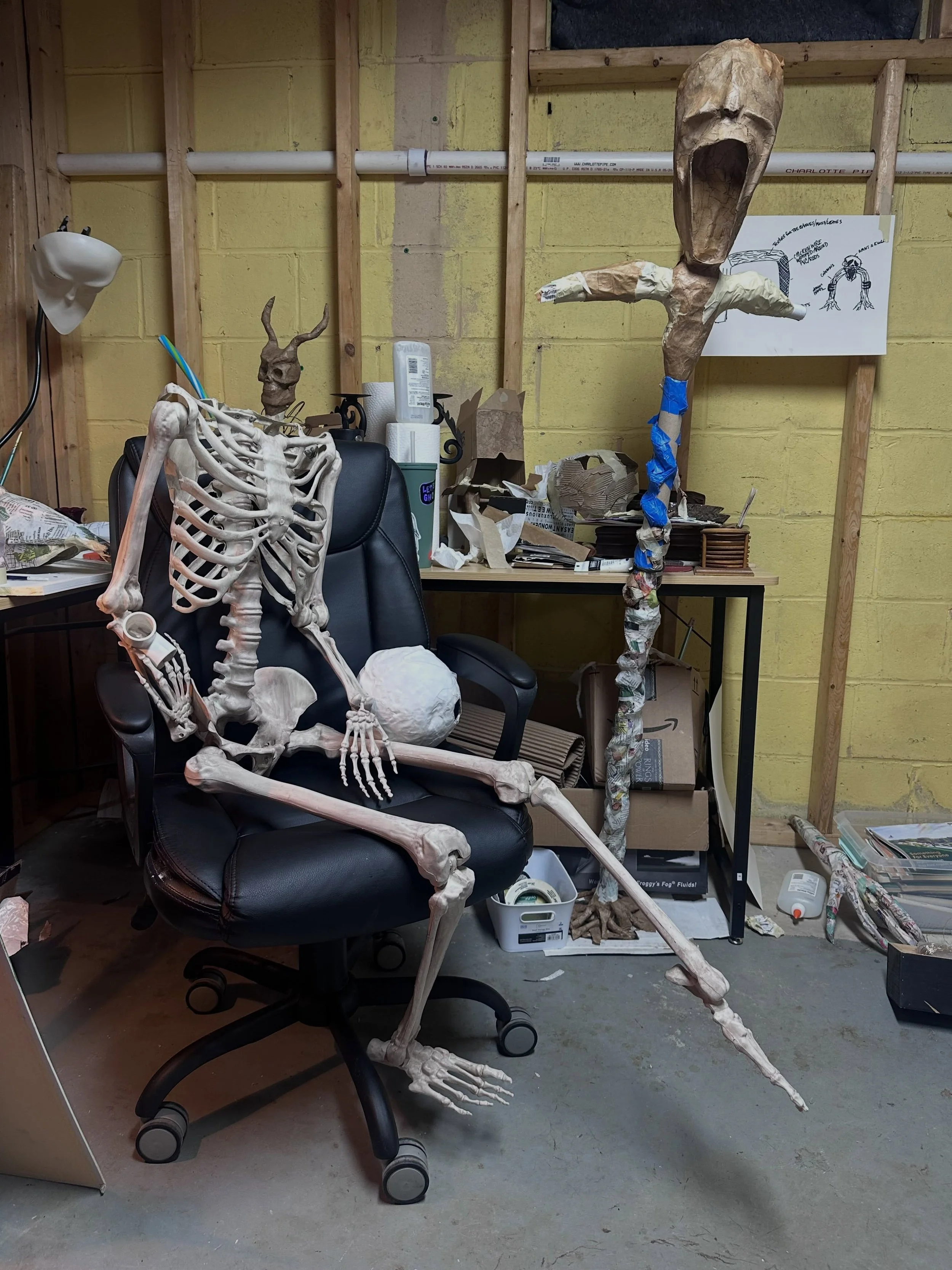 Behind the scenes 👀

Little House of Horrors 2026 is underway, and the basement studio is in monster mode! 

#halloweenartist #halloweeniscoming #halloweendiy #homehaunter #hudsonvalleyartist