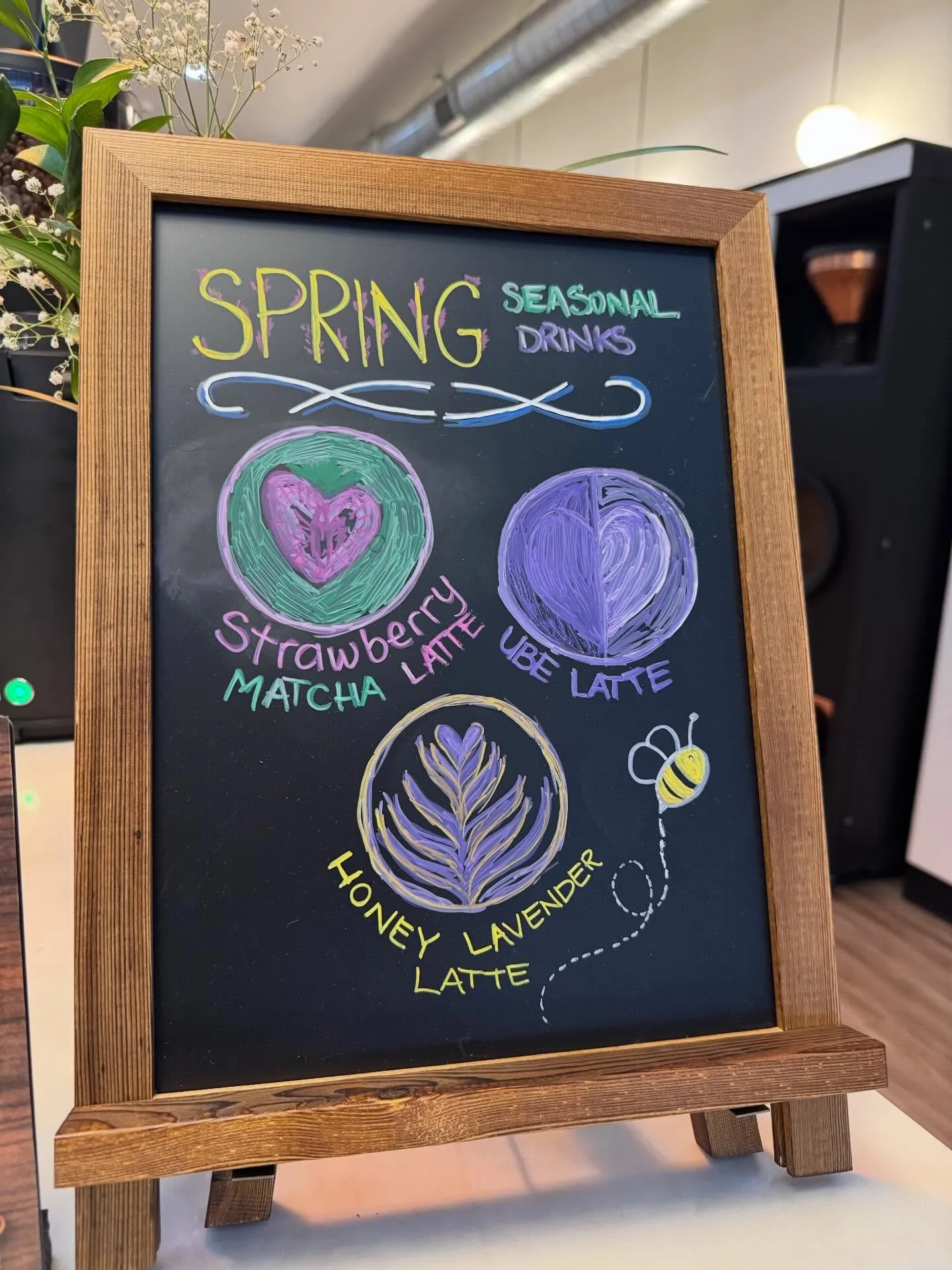 NEW SPRING DRINKS ARE HERE 🌸🔥

🍓 Strawberry Matcha Latte
💜 Ube Latte
🍯 Honey Lavender Latte

No days off. Just the grind.
But make it spring.

👇 Drop your pick below