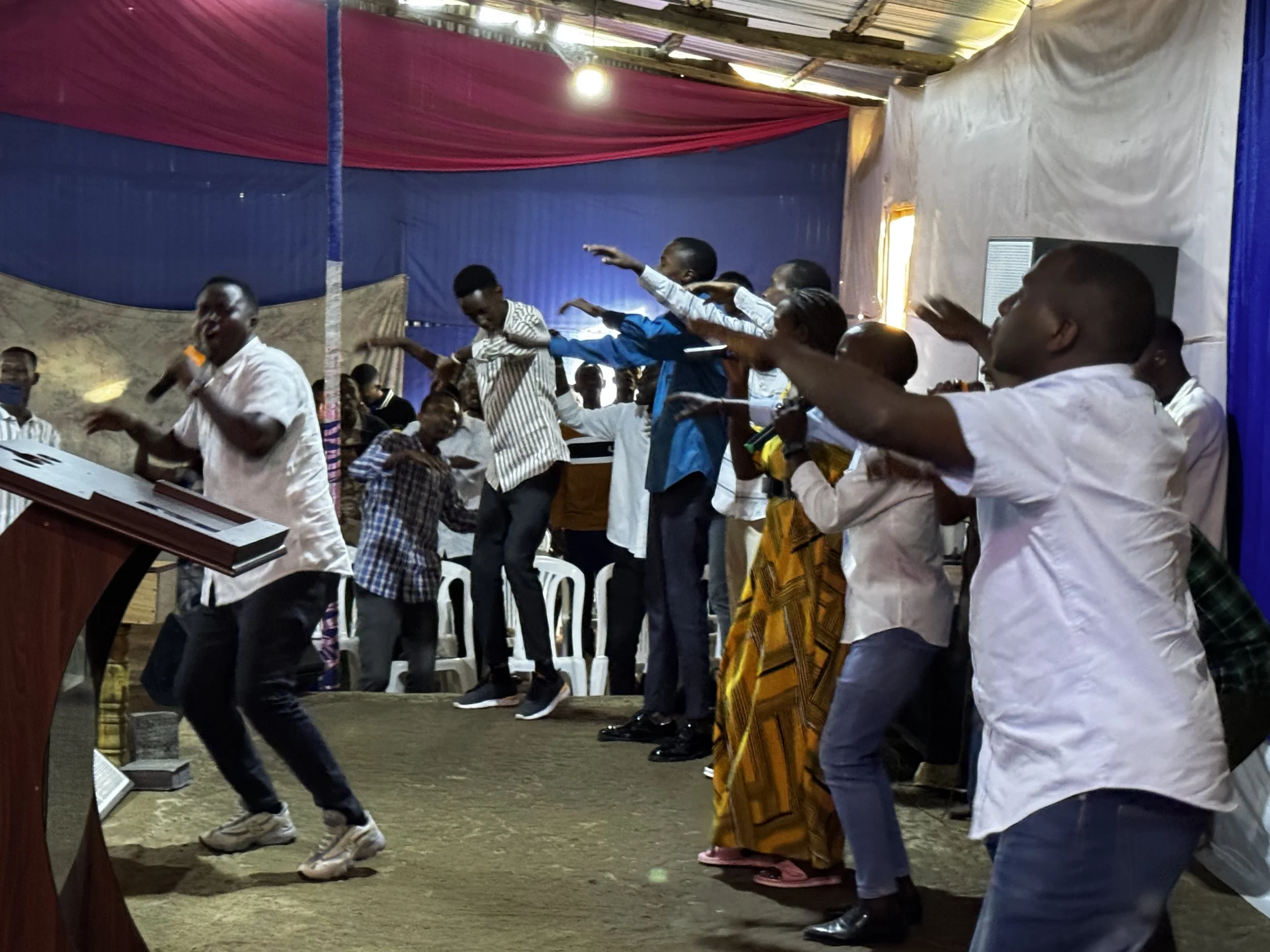 Banyamulenge Worship.jpeg