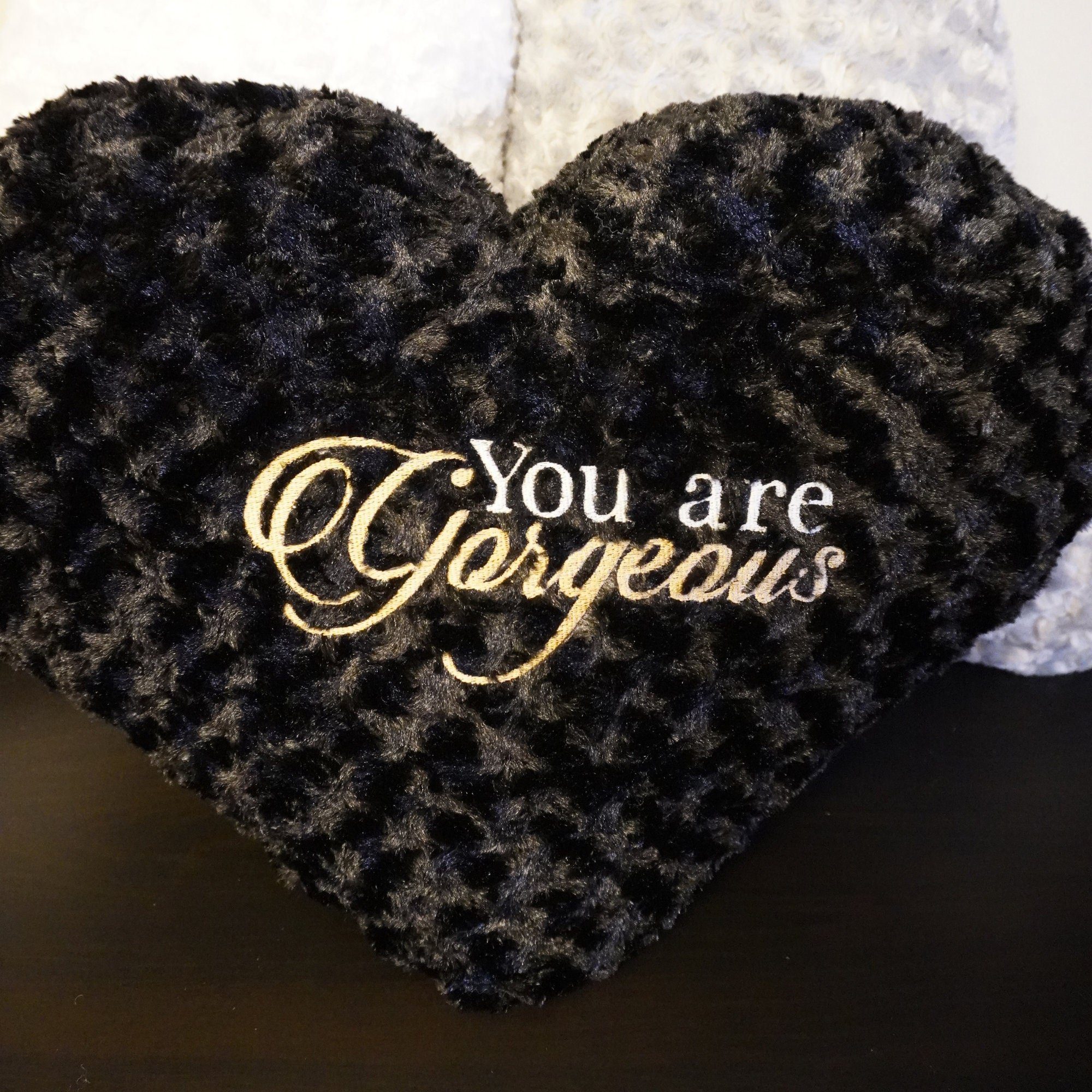 https://i.etsystatic.com/15945674/r/il/5e52bd/5794855735/il_fullxfull.5794855735_m0zo.jpg