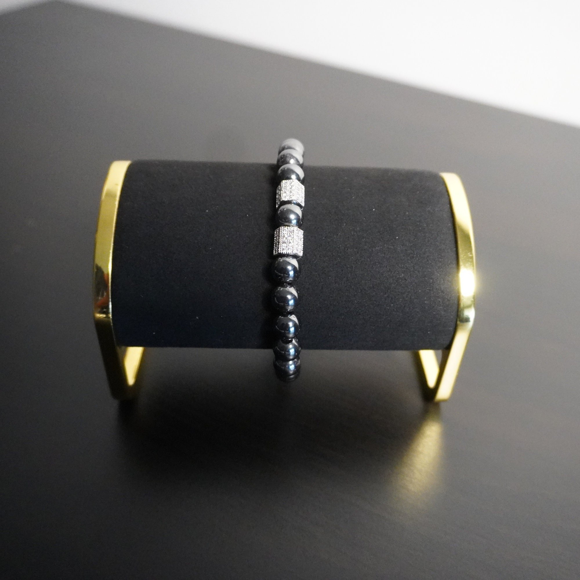 https://i.etsystatic.com/15945674/r/il/0e98f2/5676868337/il_fullxfull.5676868337_h0jt.jpg