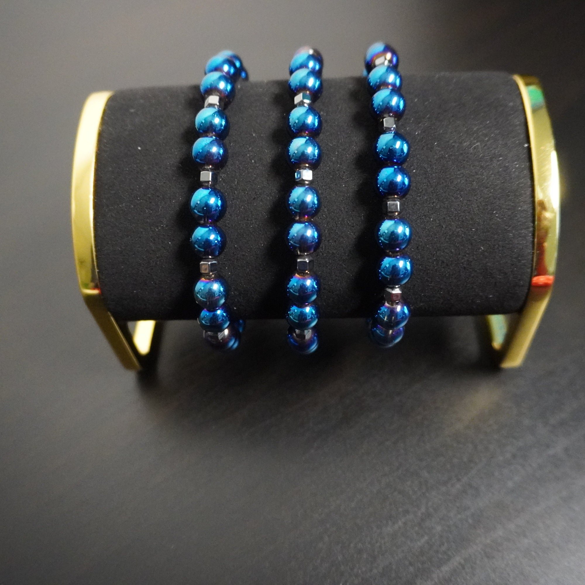https://i.etsystatic.com/15945674/r/il/5fb6f3/5631296092/il_fullxfull.5631296092_lee6.jpg