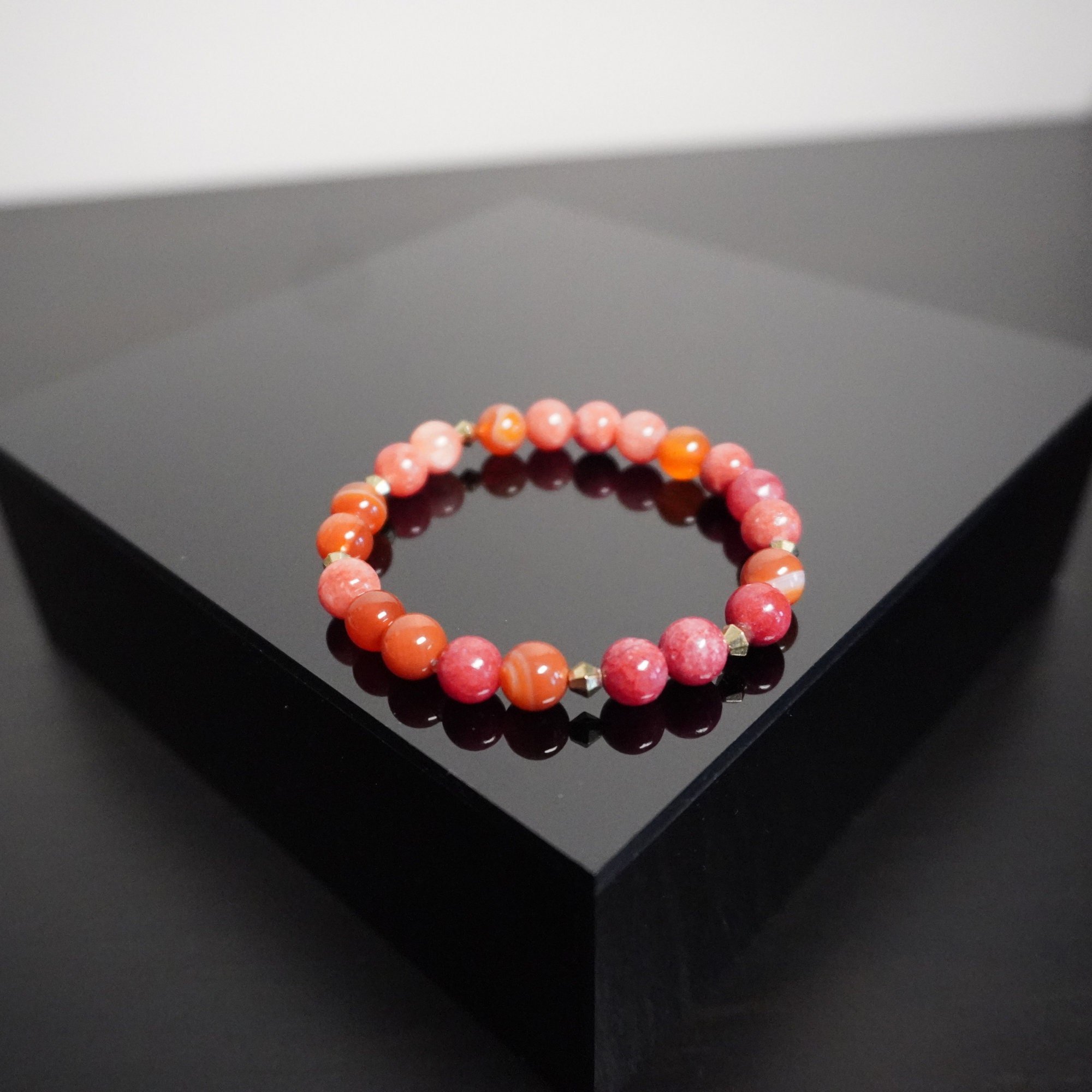 https://i.etsystatic.com/15945674/r/il/aaed2f/5679439689/il_fullxfull.5679439689_r7hs.jpg