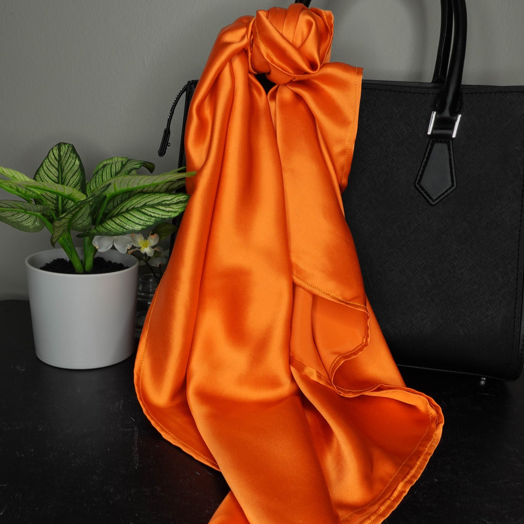 https://i.etsystatic.com/15945674/r/il/06e39e/4104176958/il_fullxfull.4104176958_hk4a.jpg