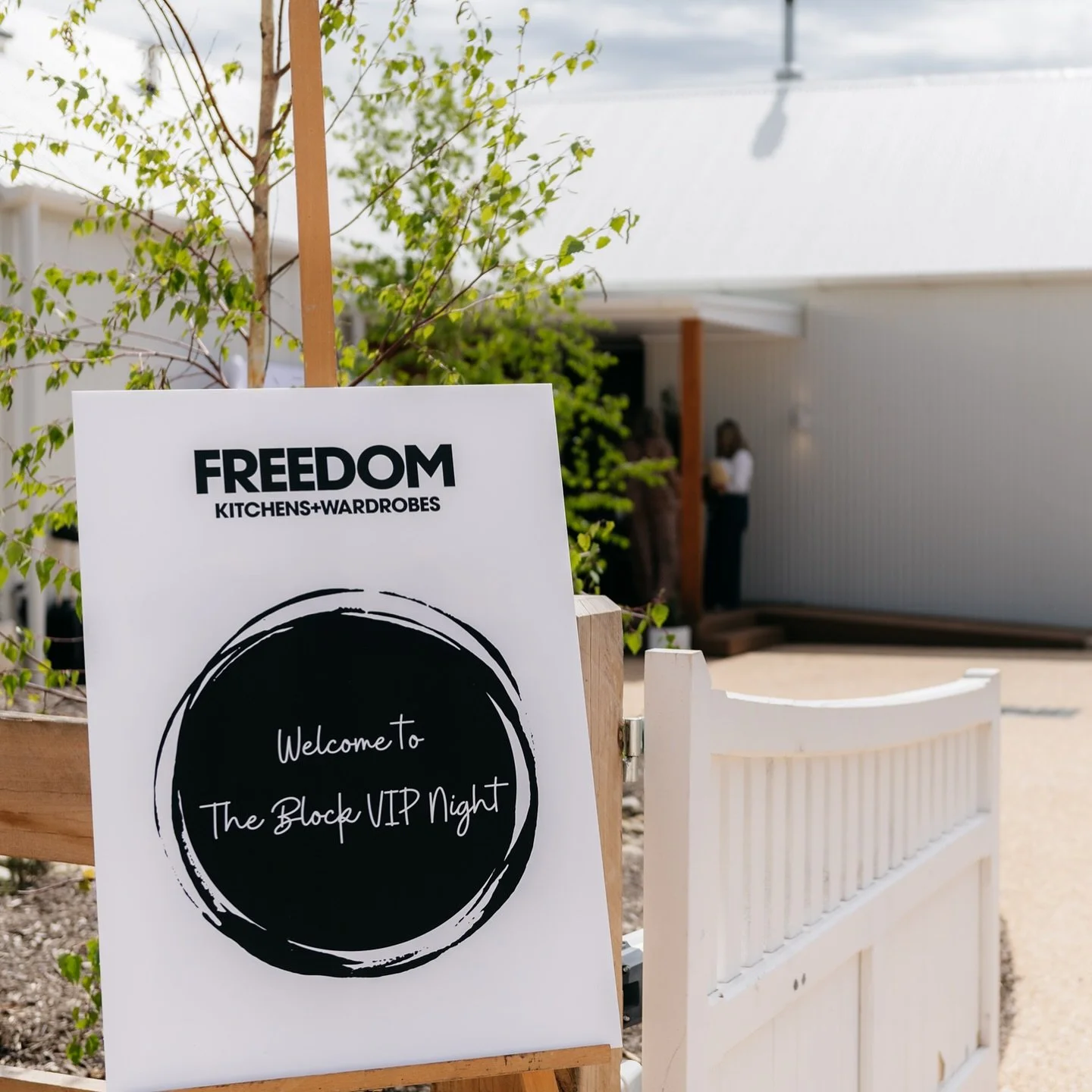 If you&rsquo;re a &ldquo;block-a-alcoholic&rdquo; (like me!) and are having withdrawals&hellip;..Welcome to @theblock VIP night! Hosted by the @freedom_kitchens_wardrobes team and @channel9 this event saw a celebration of one of the best seasons yet!