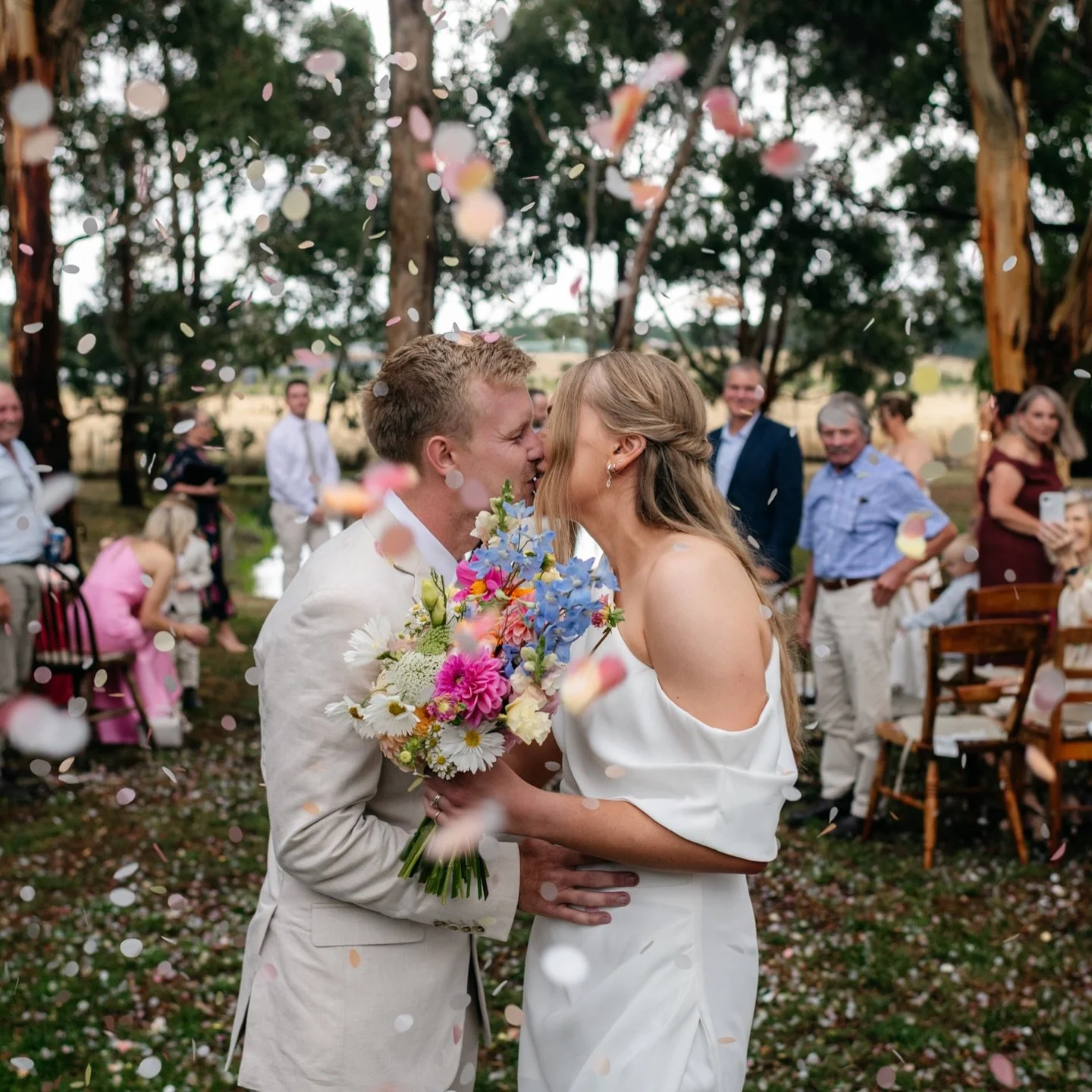 This happened Saturday gone! Congrats Chloe &amp; Jai, you and your beautiful fam hosted one of the best DIY love fests EVA!! From the florals, the cake, all of the signage, even your pi&ntilde;ata lettering! Big kudos and hugs to you!😘

@capturedby