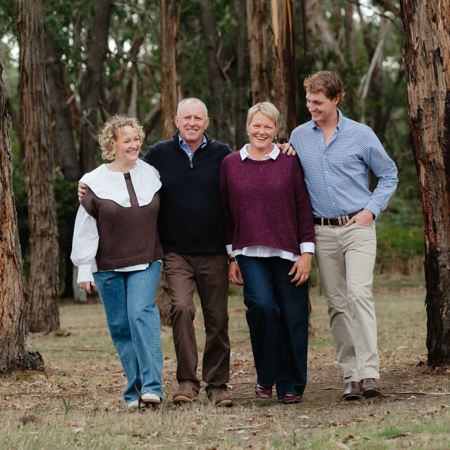 Third times a charm! Hanging with these legends to capture a third family session for them on their new property, a little bit older, little bit wiser and a lotta doggo&rsquo;s!

www.journeybylight.com.au

#daylesfordfamilyphotographer 
#ballaratfami