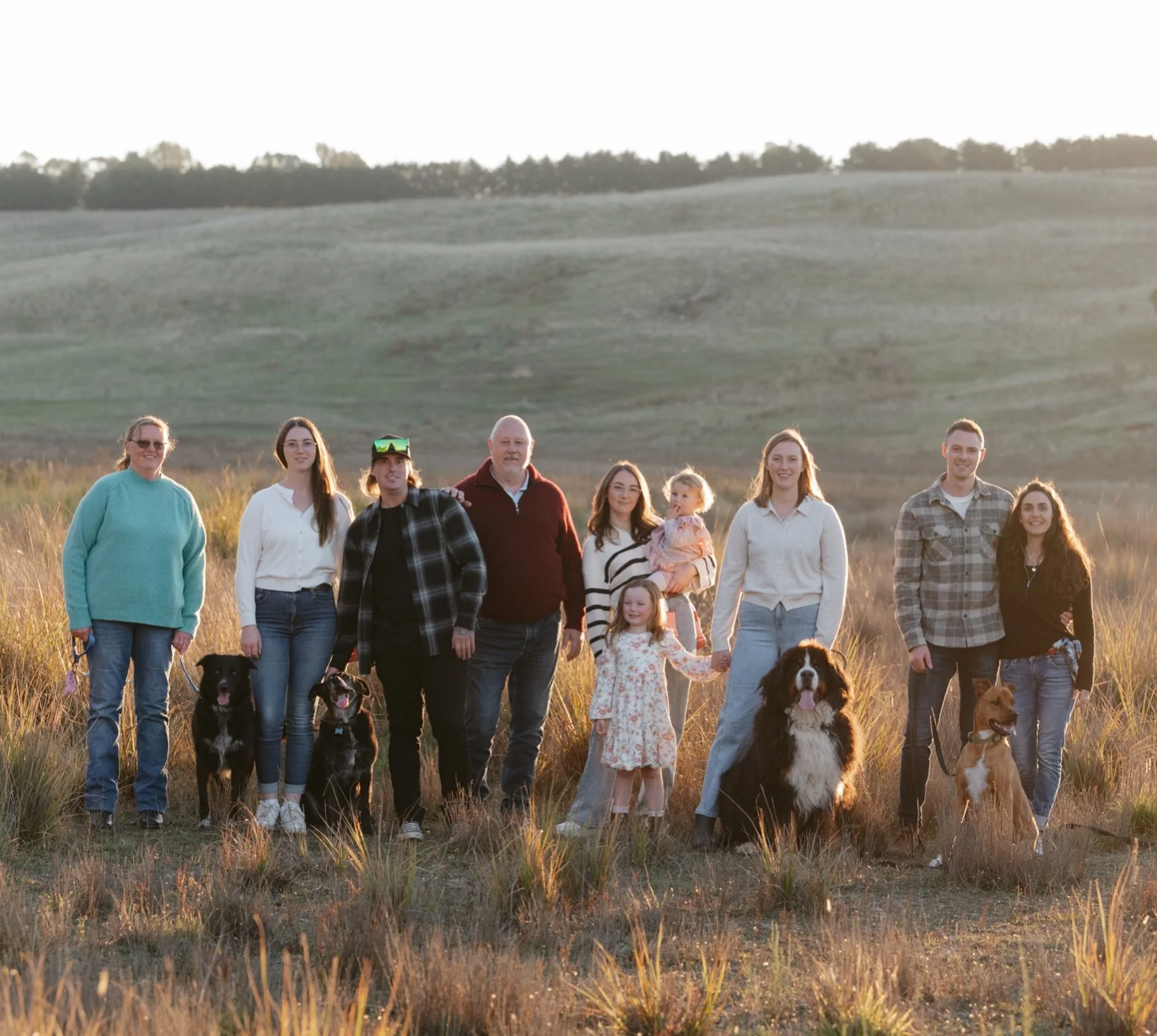 Snuck in a little last minute Mother&rsquo;s Day shoot for these bunch of legends over the weekend and was super lucky with the light. Location was spot on too!

www.journeybylight.com.au

#macedonrangesphotographer 
#daylesfordphotographer 
#ballara