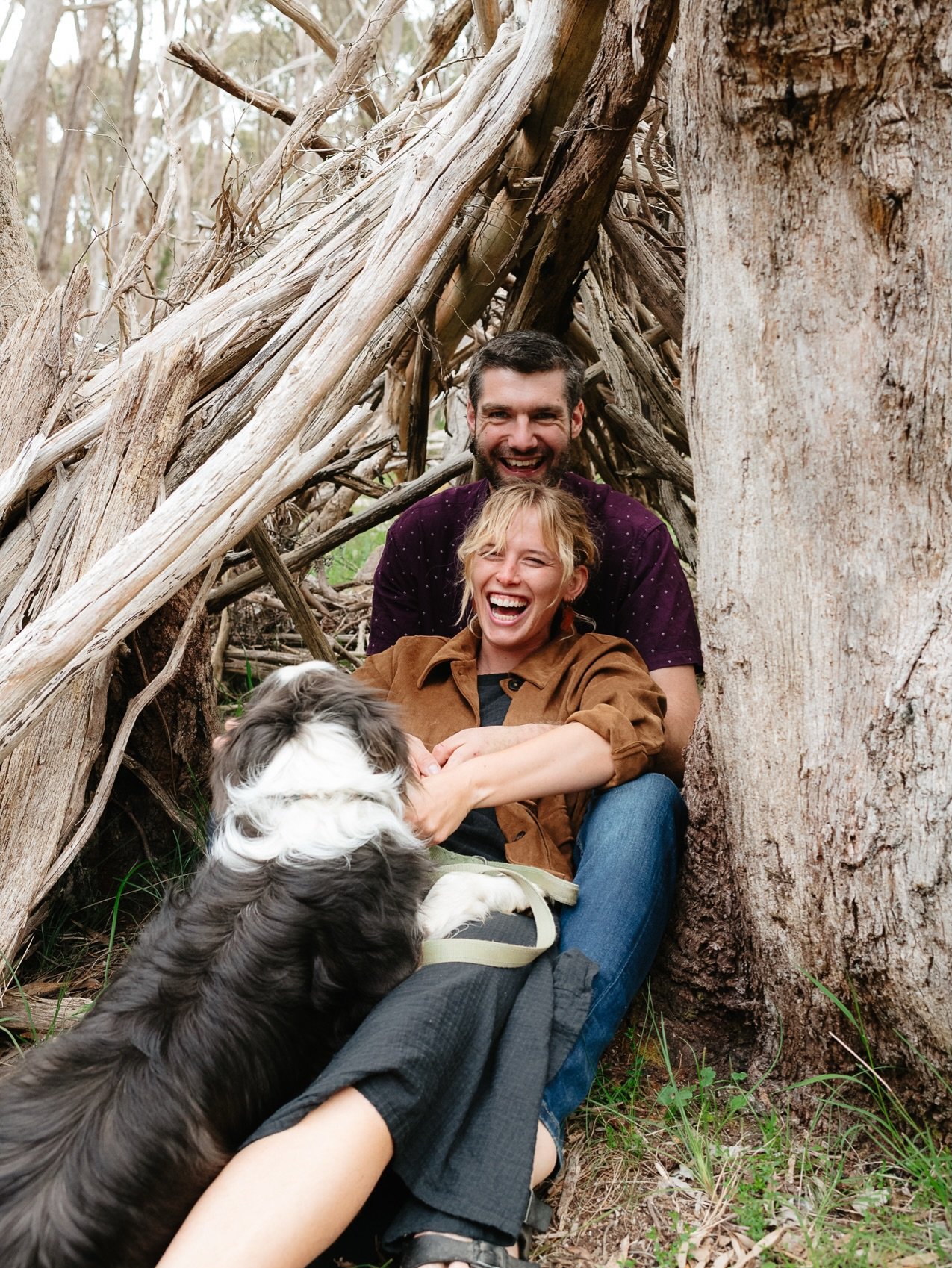 Had a blast with Holly &amp; Jarrod (&amp; Cozzi! 🐕) during their Icebreaker sesh the other day. I can already tell their wedding day is going to be something else!

journeybylight.com.au

#macedonrangesweddingphotographer 
#daylesfordweddingphotogr