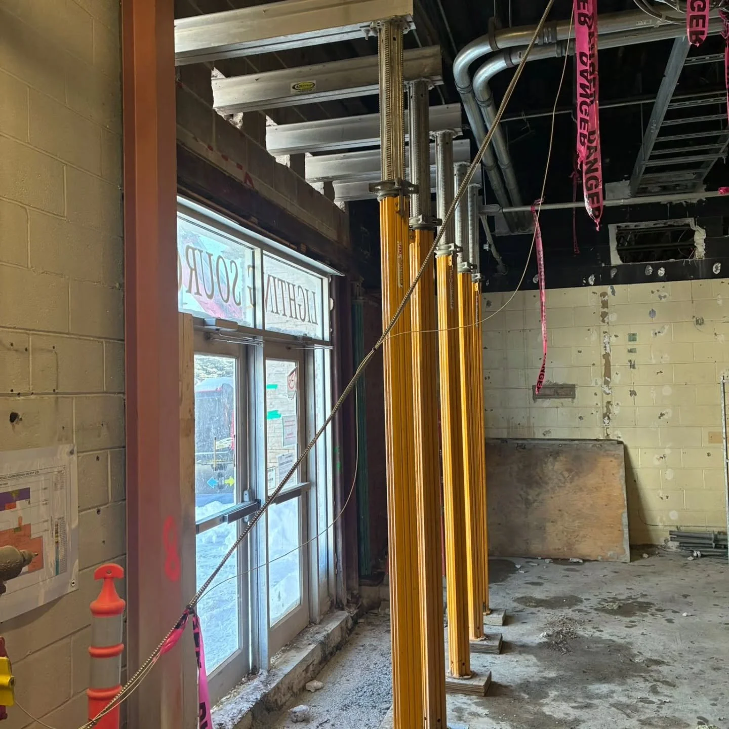 Needle beam shoring setup in Scarborough to safely support the structure while work below moves forward. Clean install, tight clearances, and engineered support where it counts &mdash; keeping the site safe, stable, and on schedule.

#ScarboroughCons