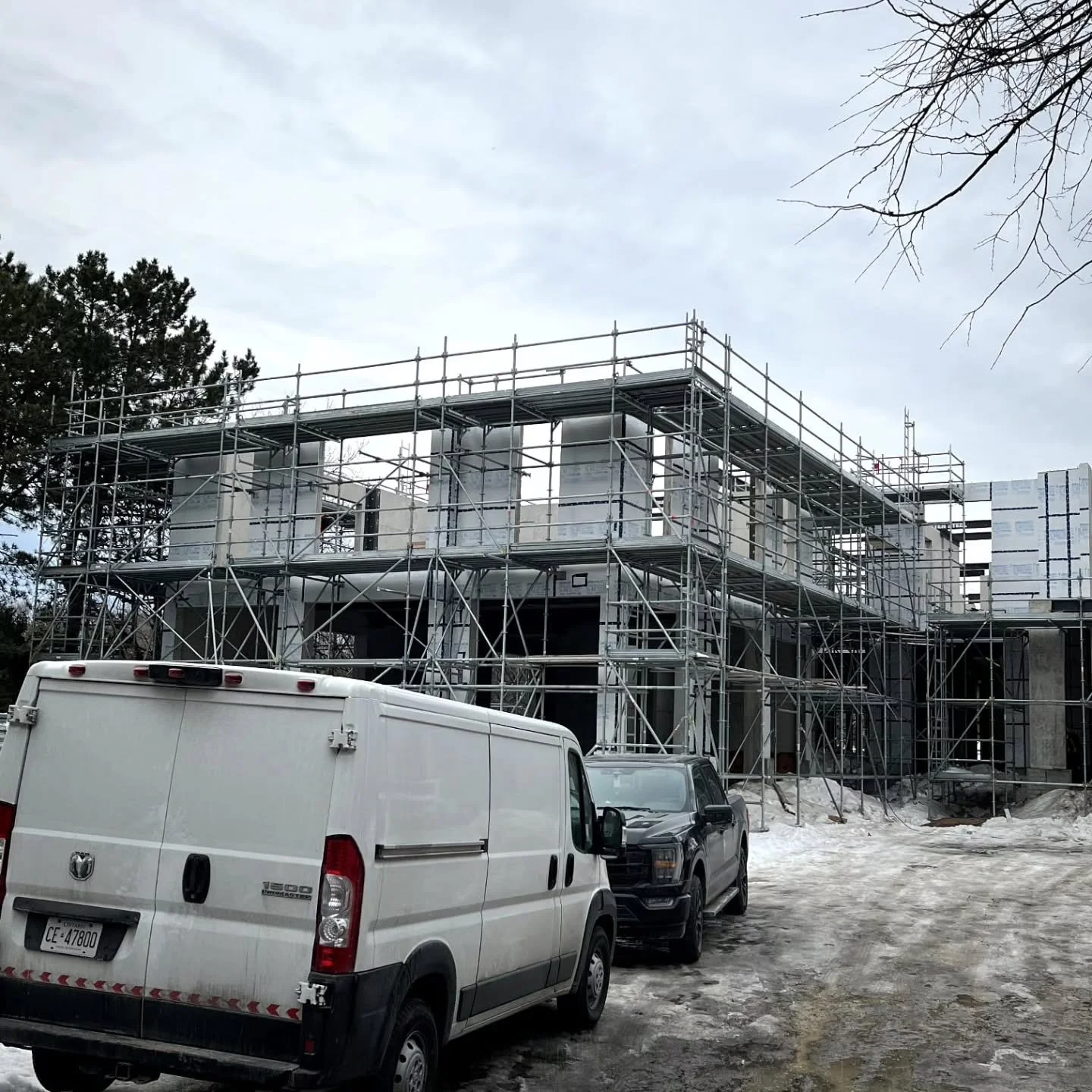 Progress shot from one of our ongoing access builds. As the structure climbs, so does the scaffold. This is the third lift on this system so the other trades can keep working safely and efficiently.

Raising a scaffold like this isn&rsquo;t just stac