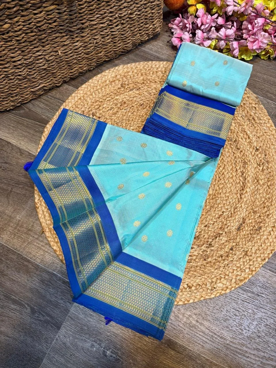 A1239 - 356 Maharani Handloom Kalanjali paithani (2).JPG