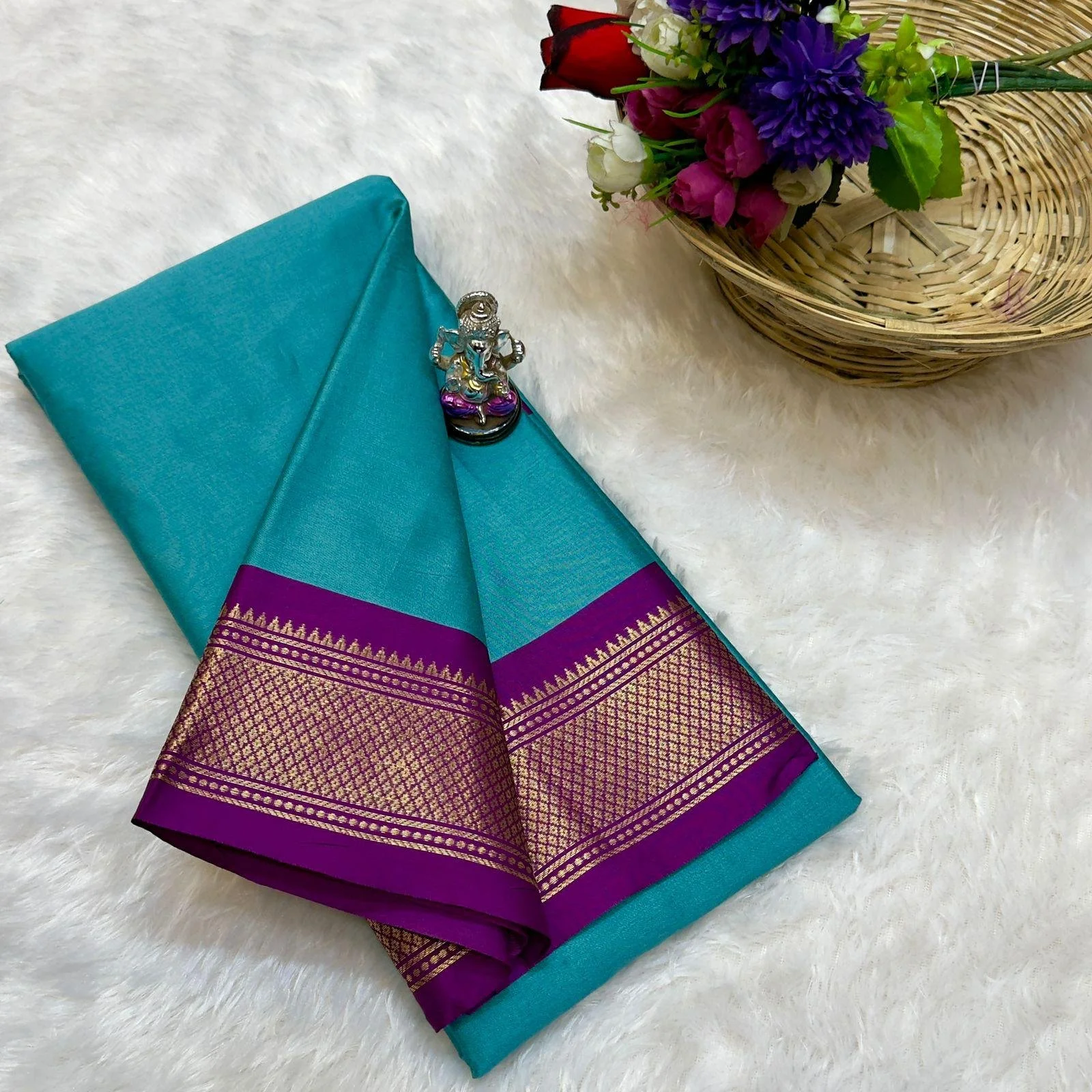 A1184 - 45 Kadiyal Paithani (2).JPG