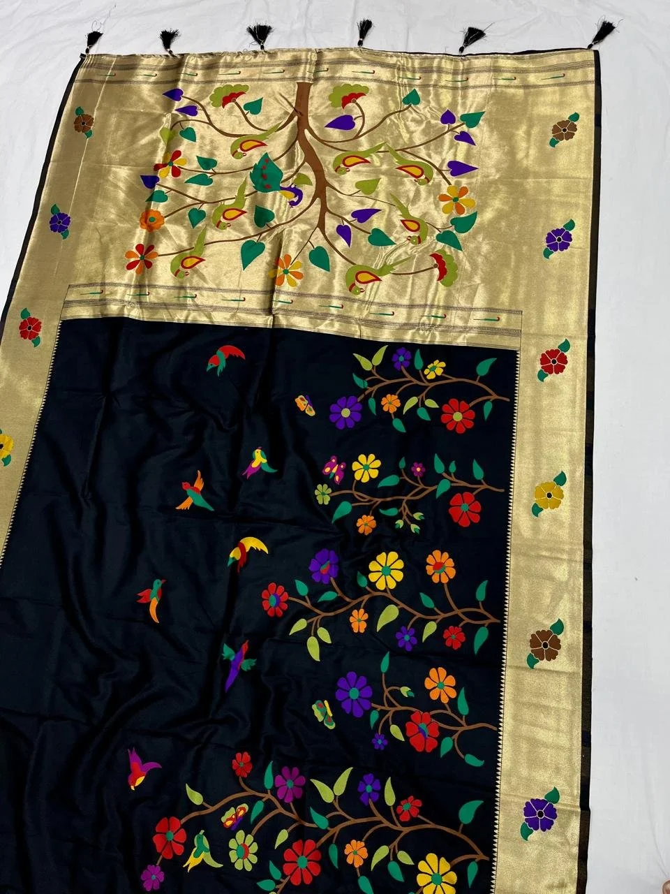 A1020 - 60 Half All Over Paithani.JPG