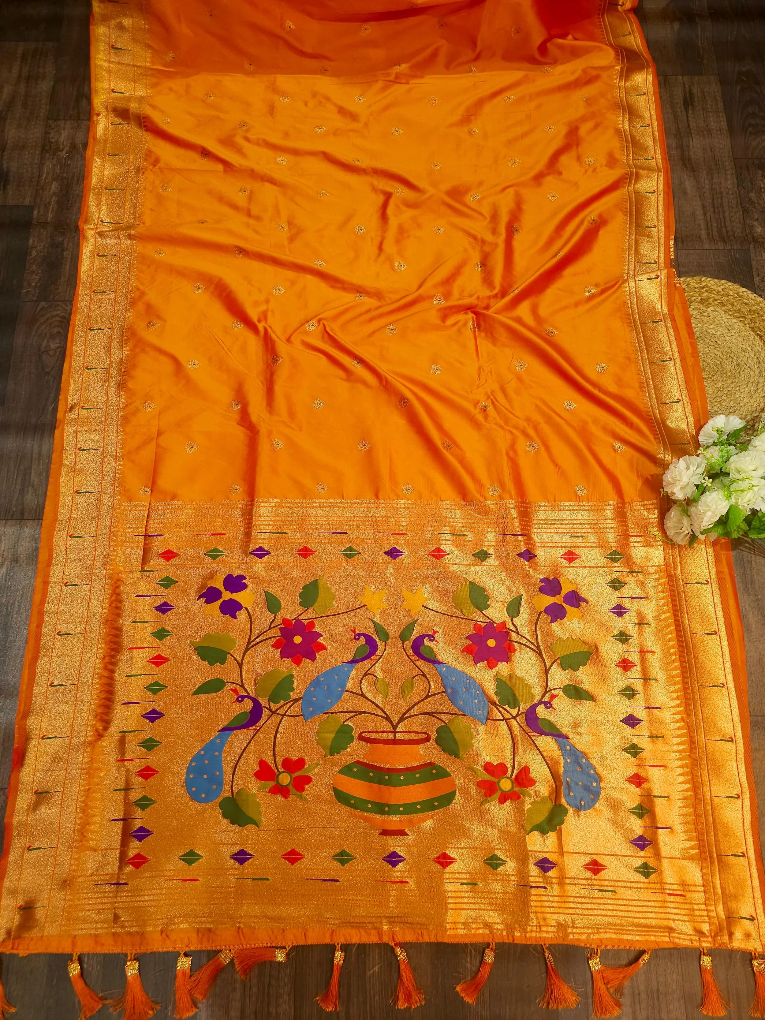 Single Muniya Brocade Paithani with Fancy pallu (SOLD)