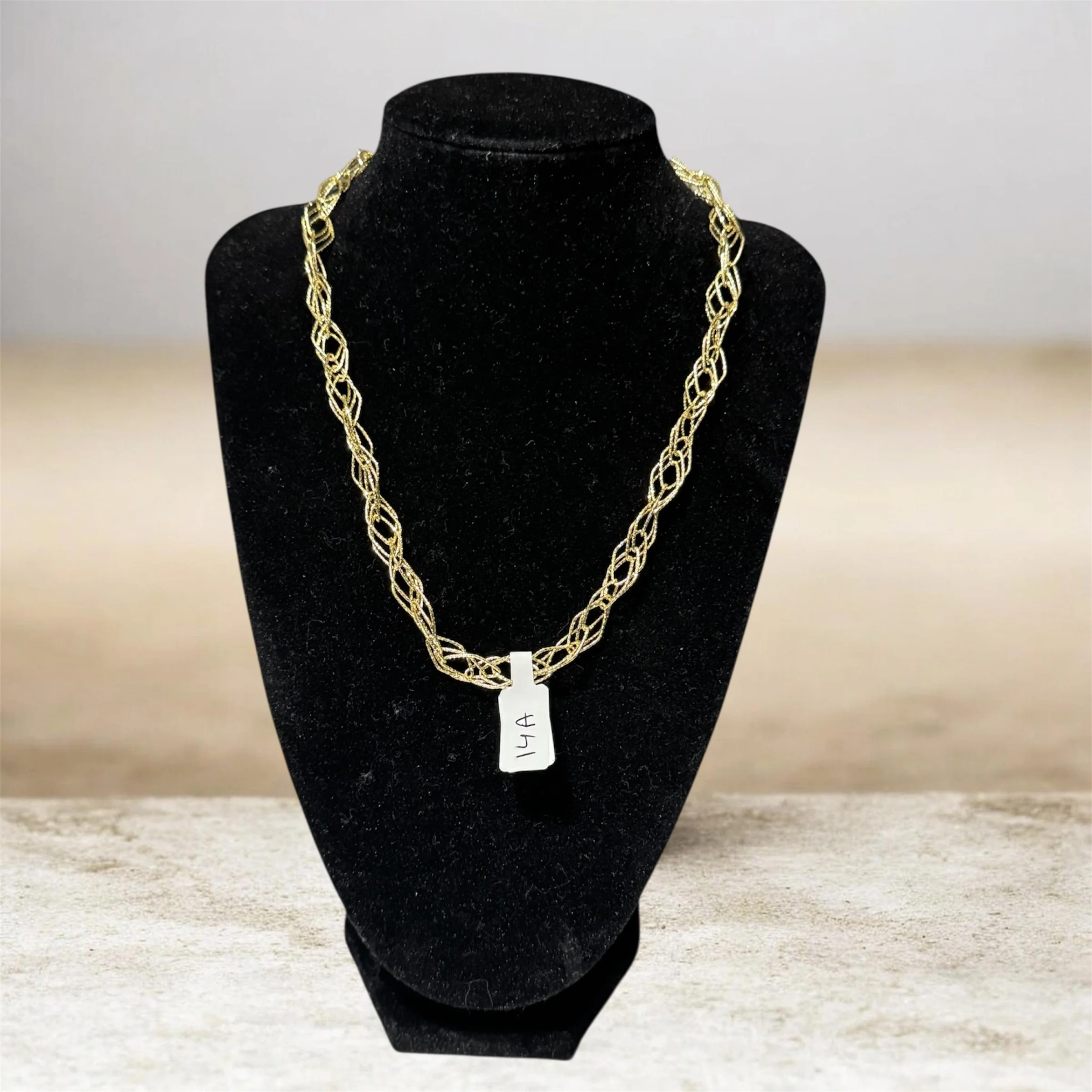 Trendy Golden Necklace