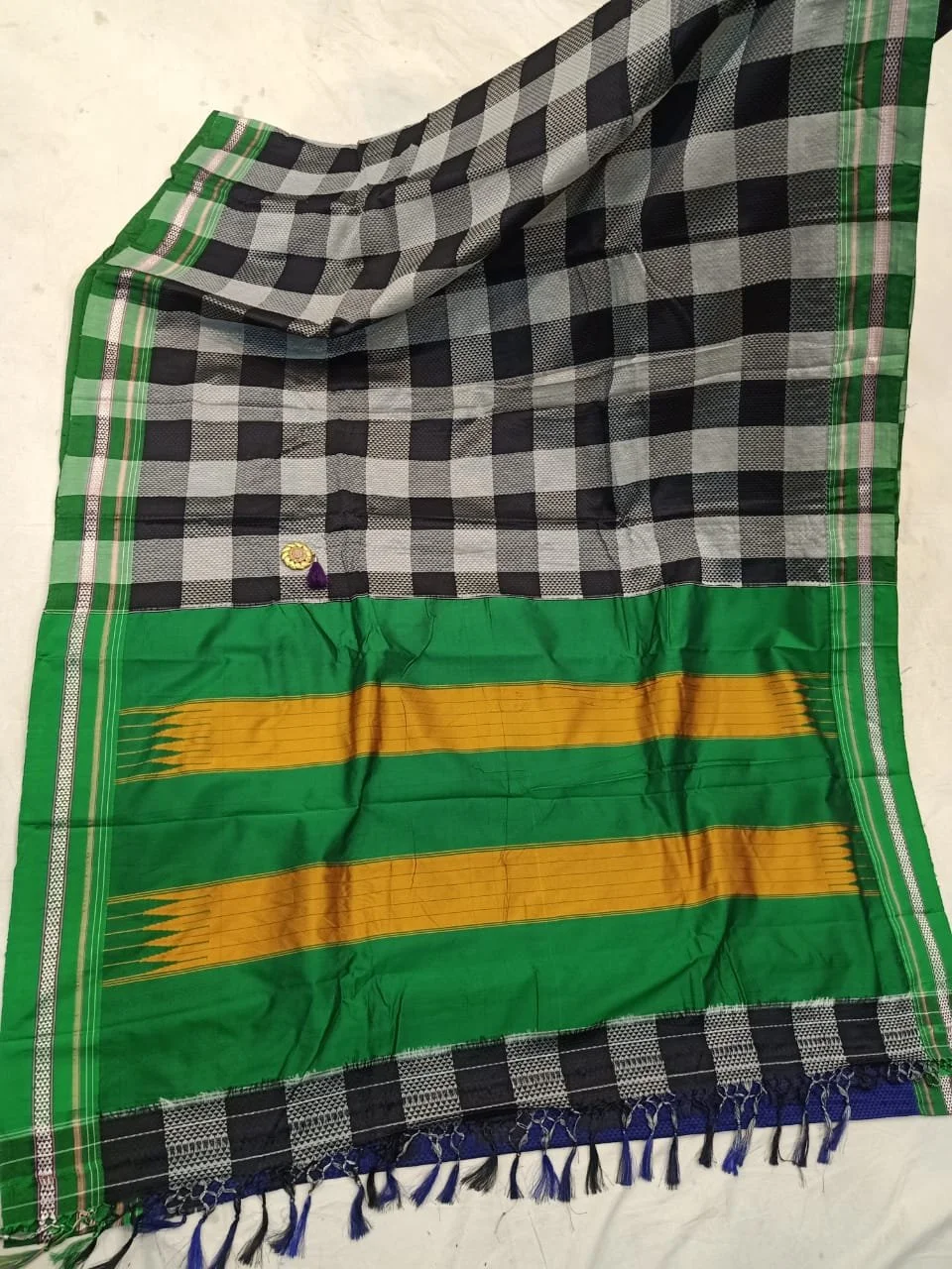 A848 - 55 Khann Sarees post.JPG