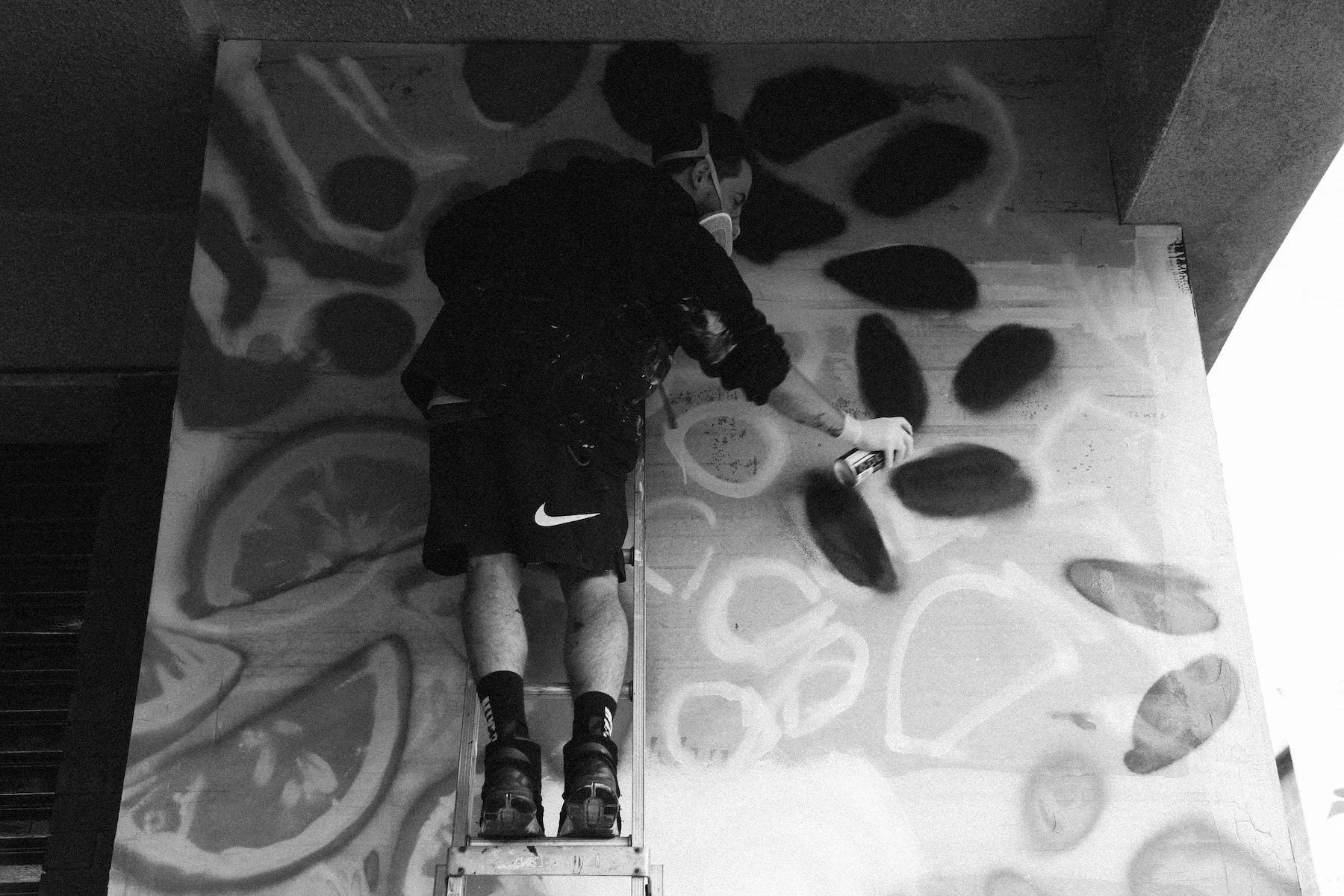 Pana Mural-80 1800.jpg