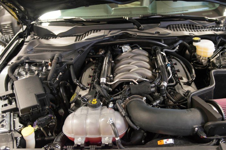 S550_LWB_CC_cover_enginebay2_best.jpg