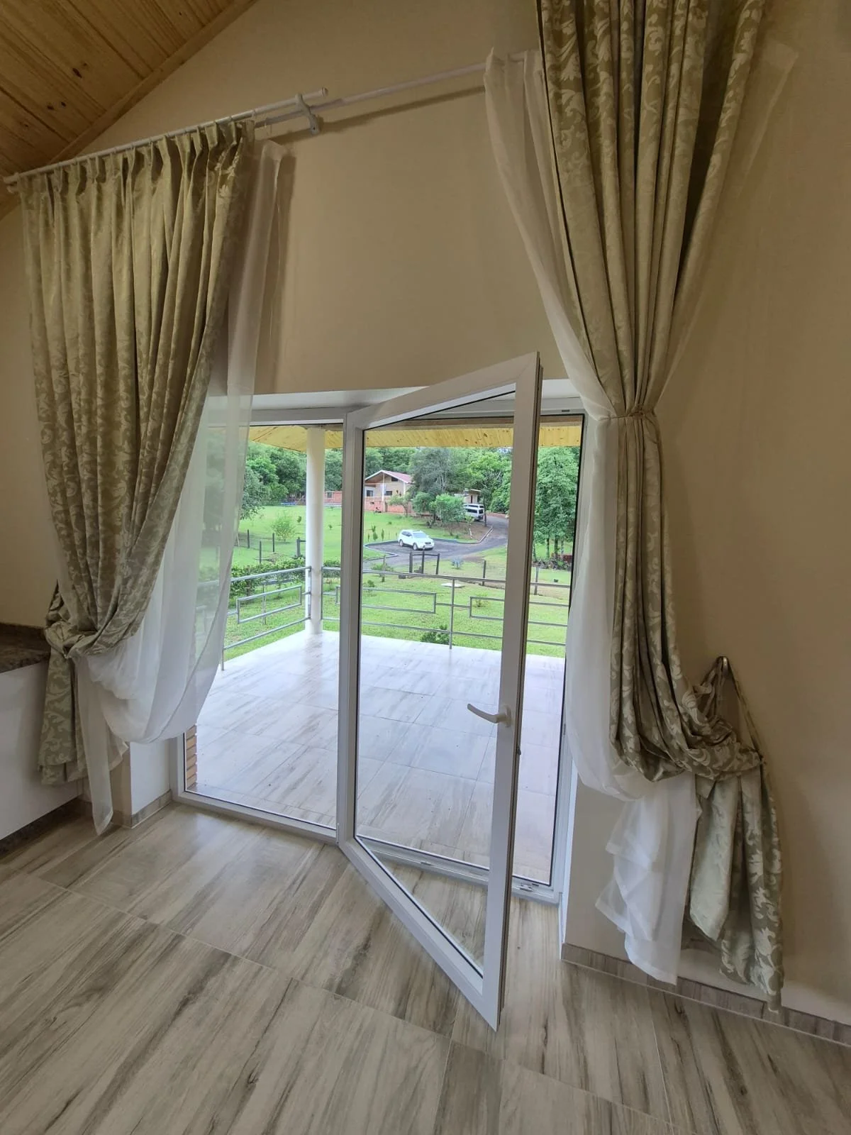 WhatsApp Image 2026-03-25 at 00.05.02.jpeg