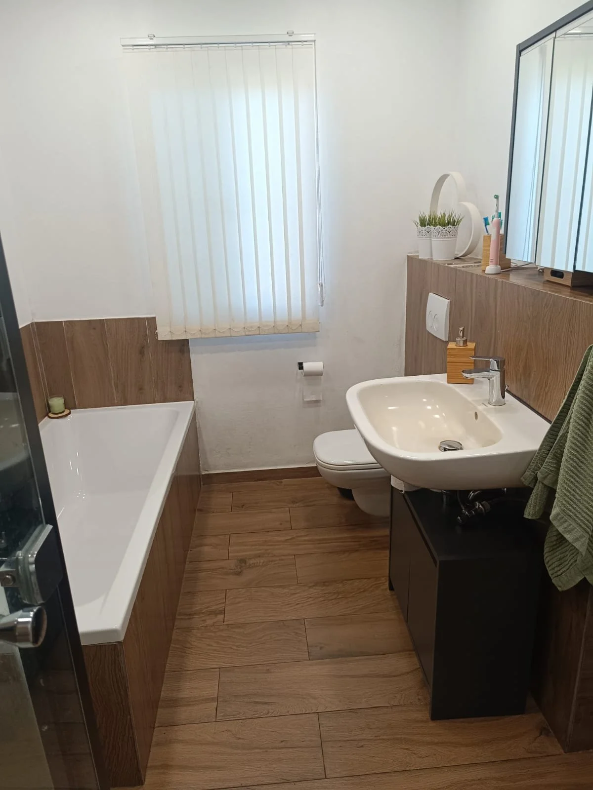 WhatsApp Image 2026-04-24 at 13.17.39.jpeg