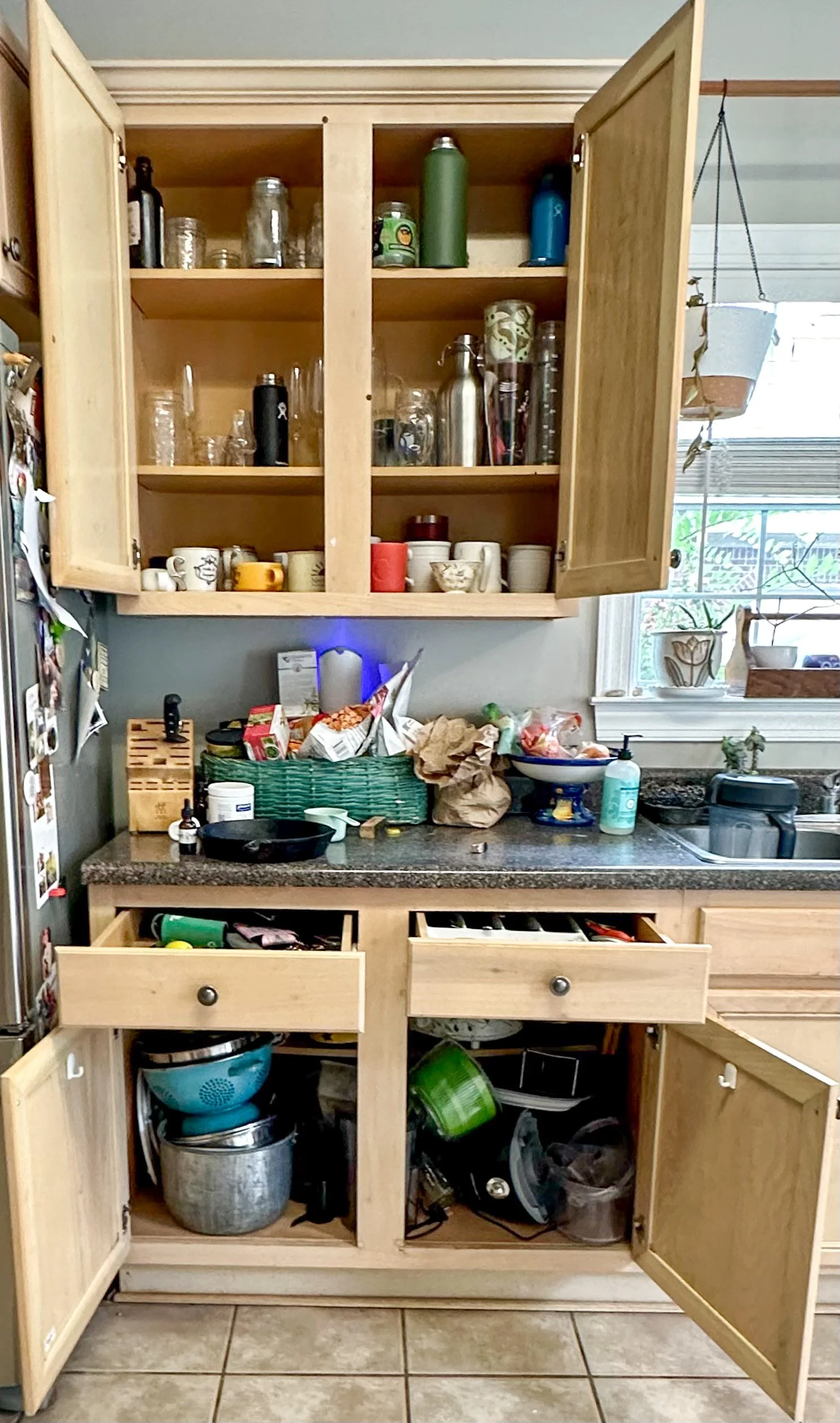 Kitchen - Before 2.JPG