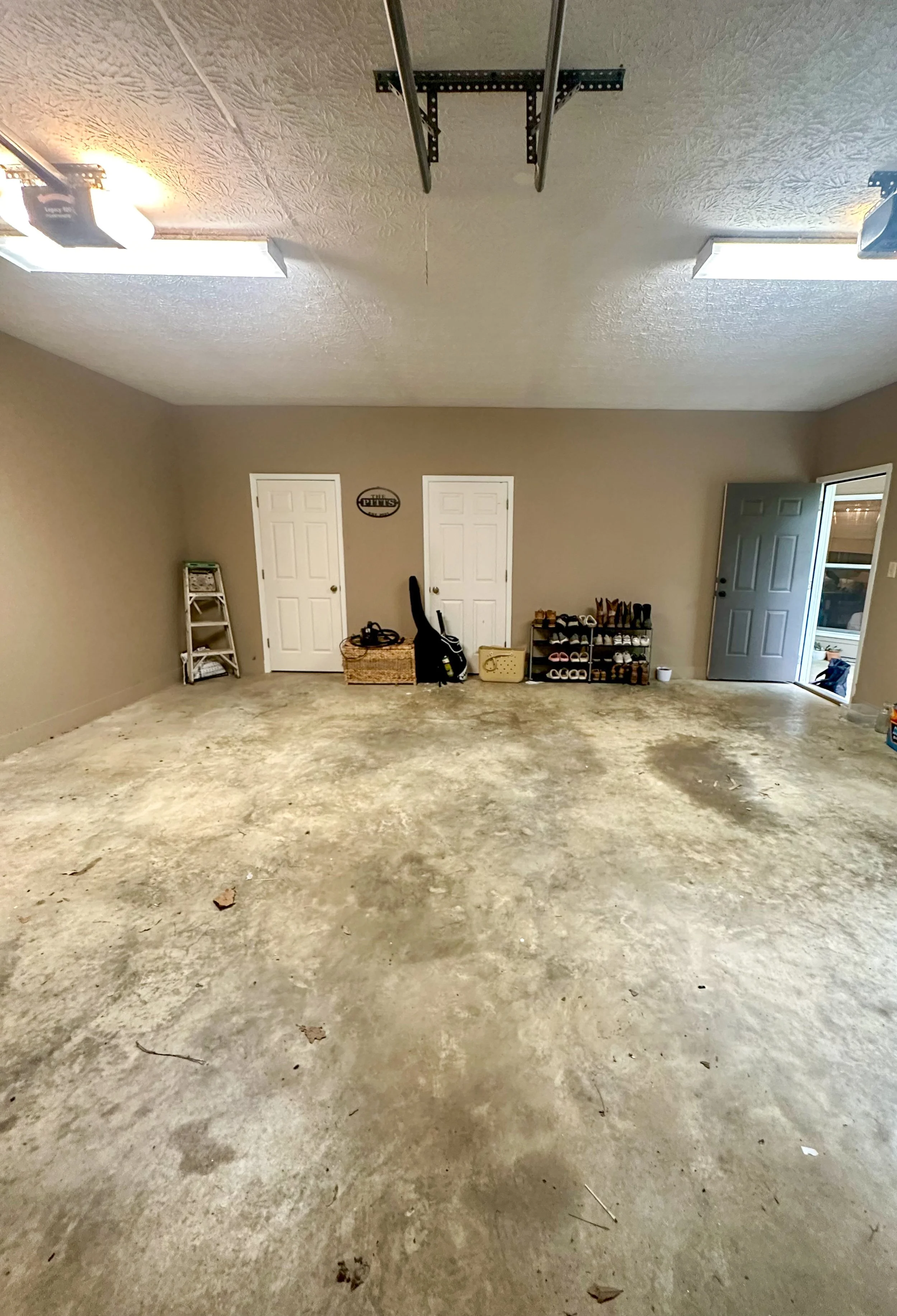 Garage - After 2.JPG