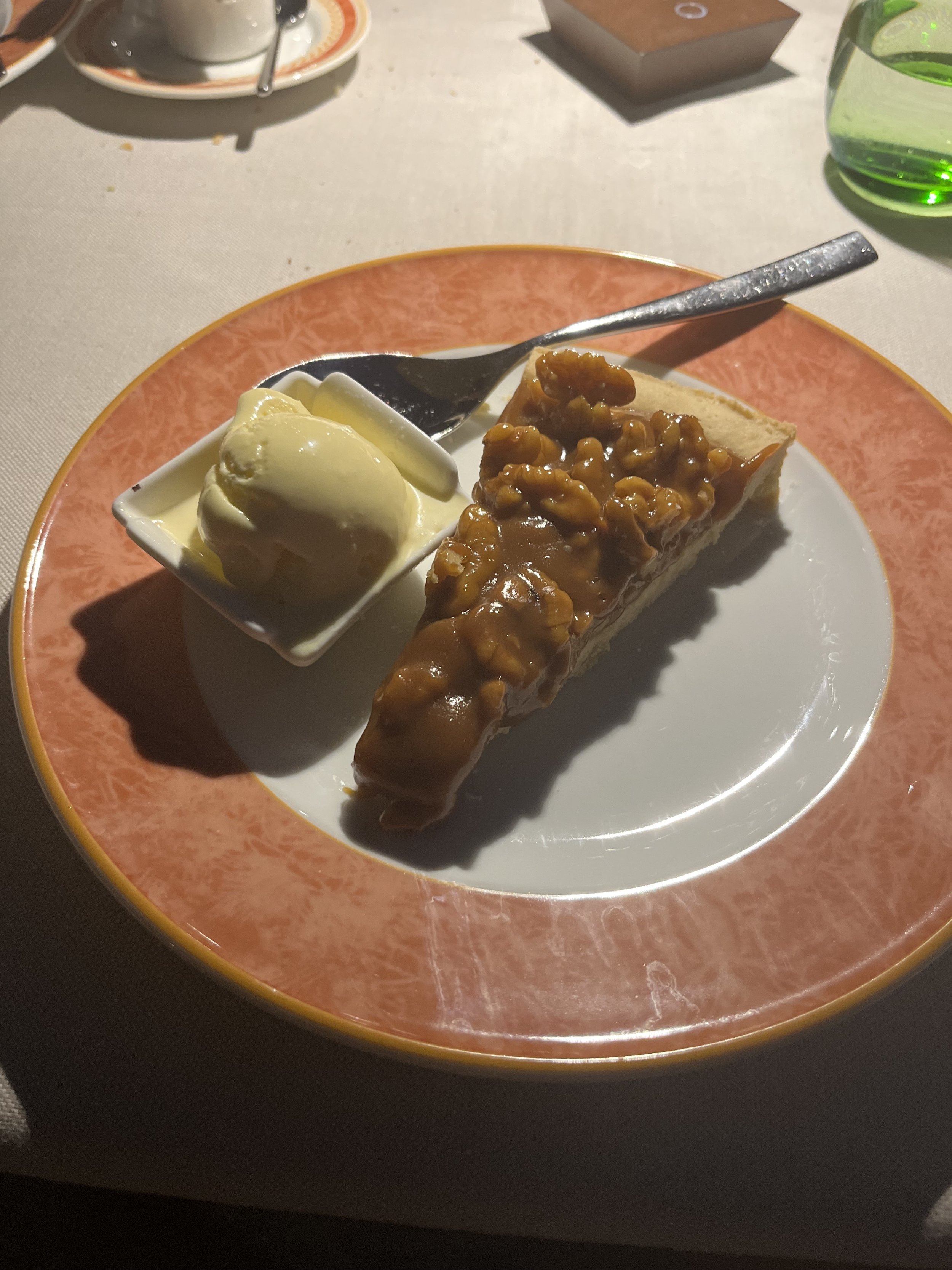 Walnut Caramel Tart Al Veluu.jpeg
