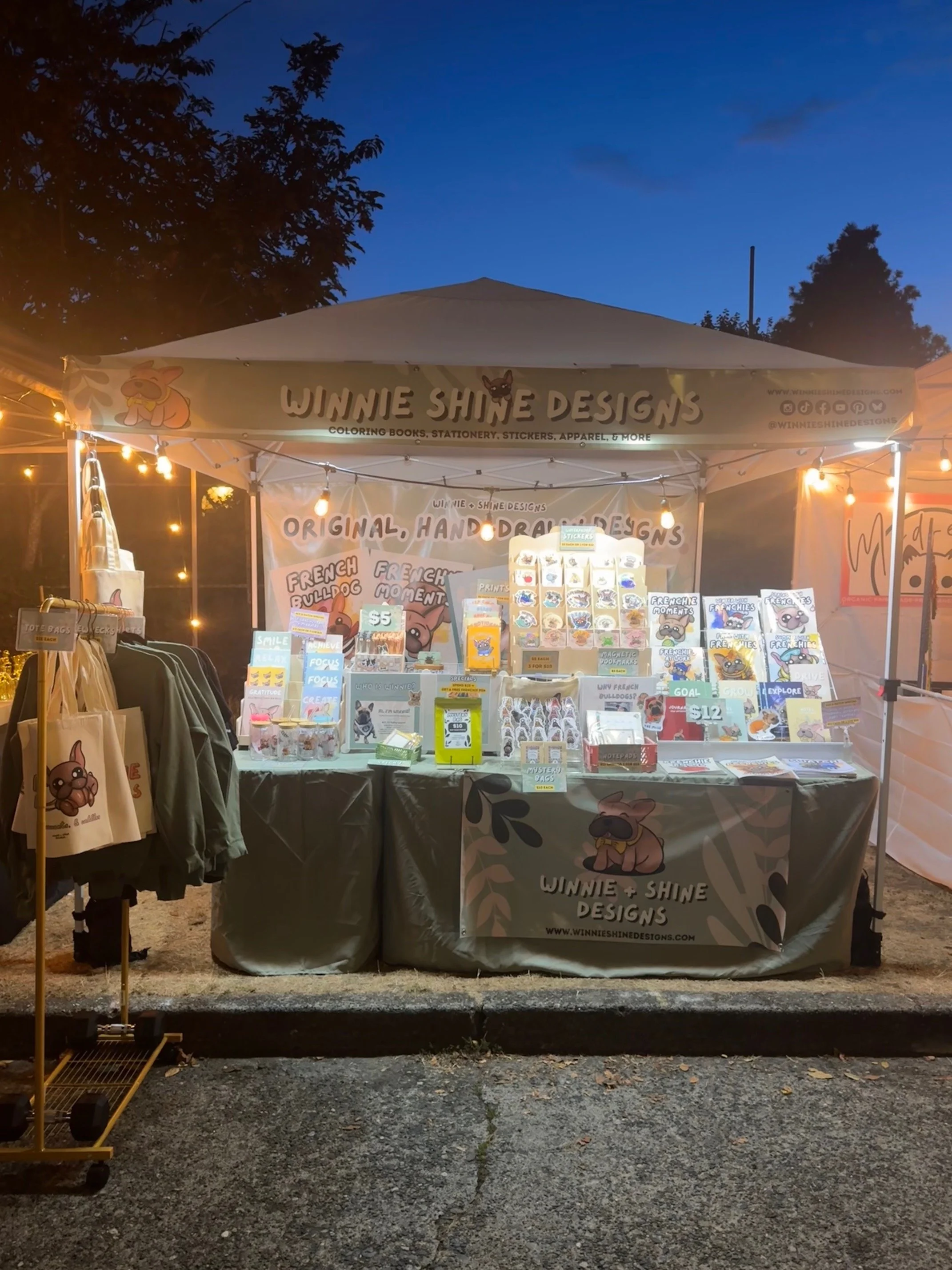 Booth_CCNM2.jpg