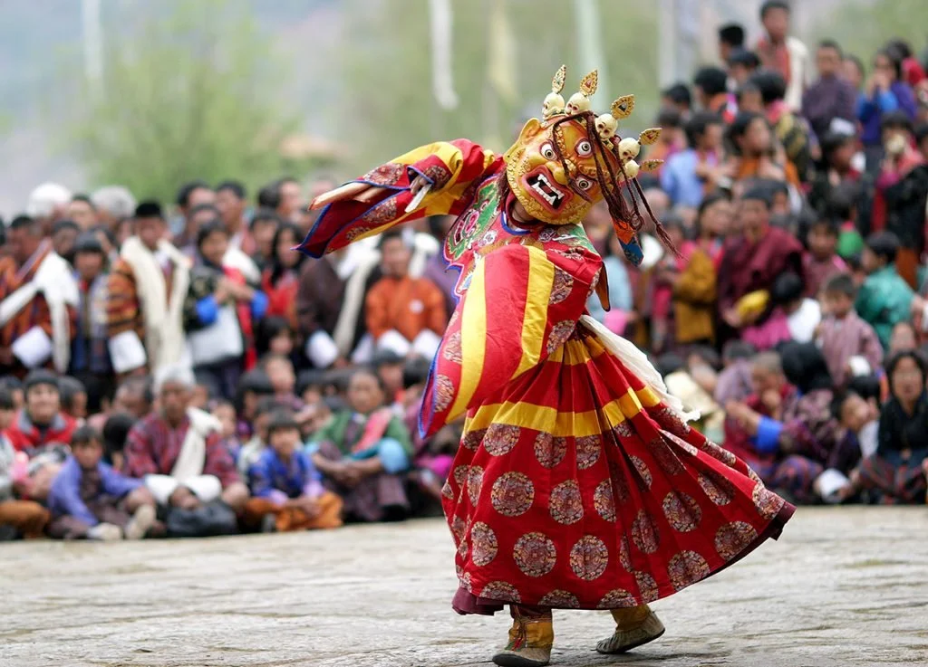 Mask-Dance-1-1024x737.jpg