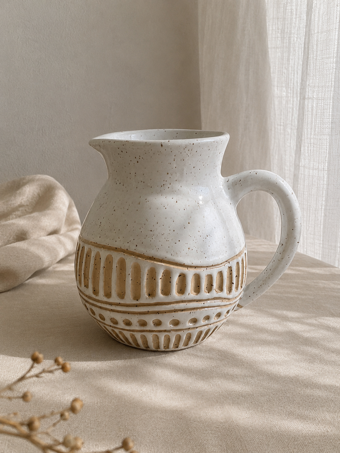 ORMA-jug-white-A1.png