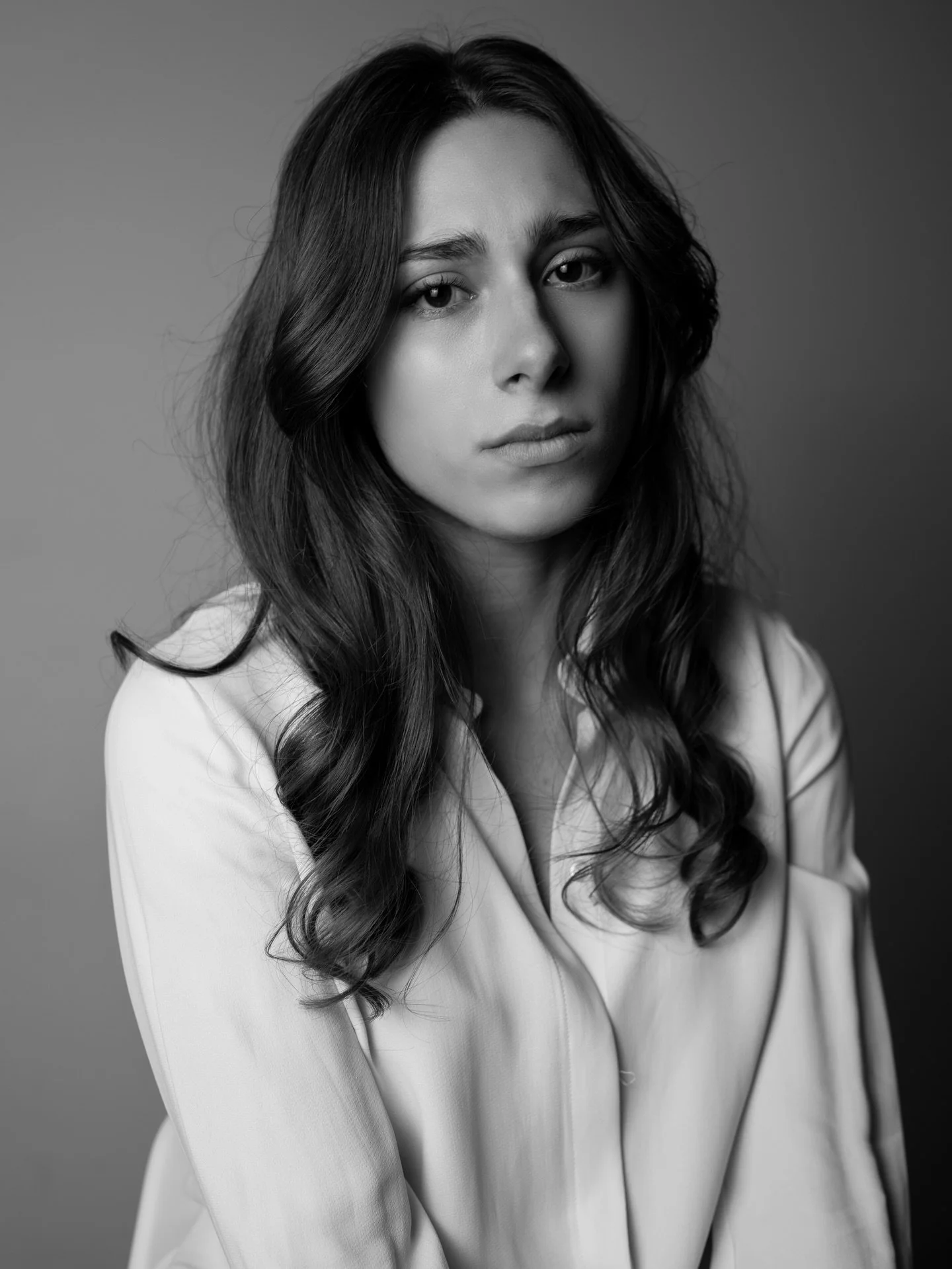 Le fasi del pianto.
 
C&rsquo;&egrave; qualcosa di profondamente umano nel lasciarsi andare a una lacrima.

Vedere una persona piangere non &egrave; triste: &egrave; un atto di fiducia, di verit&agrave;, di abbandono.

Durante un portfolio attoriale 