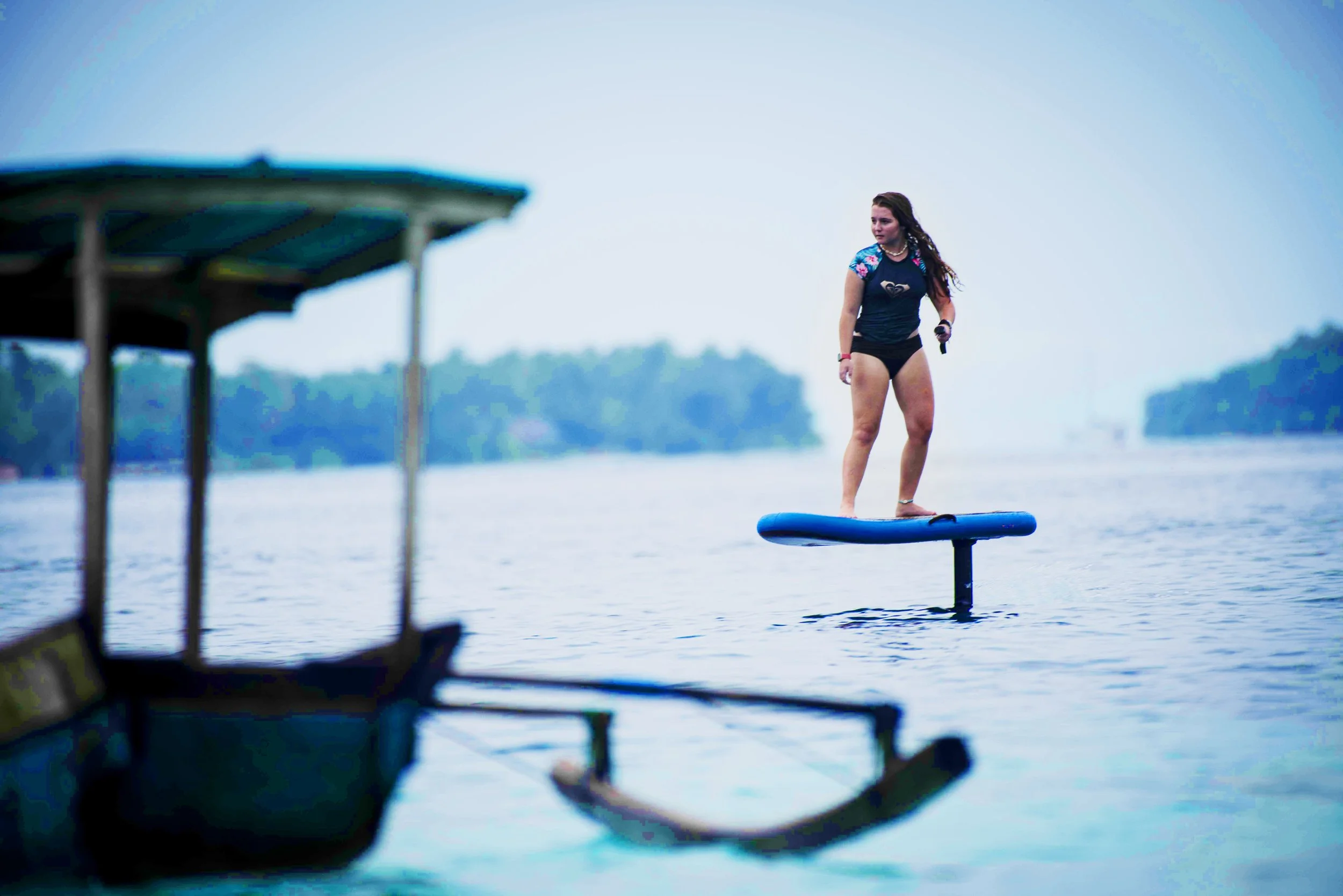 zara-efoil-boat bright.jpg