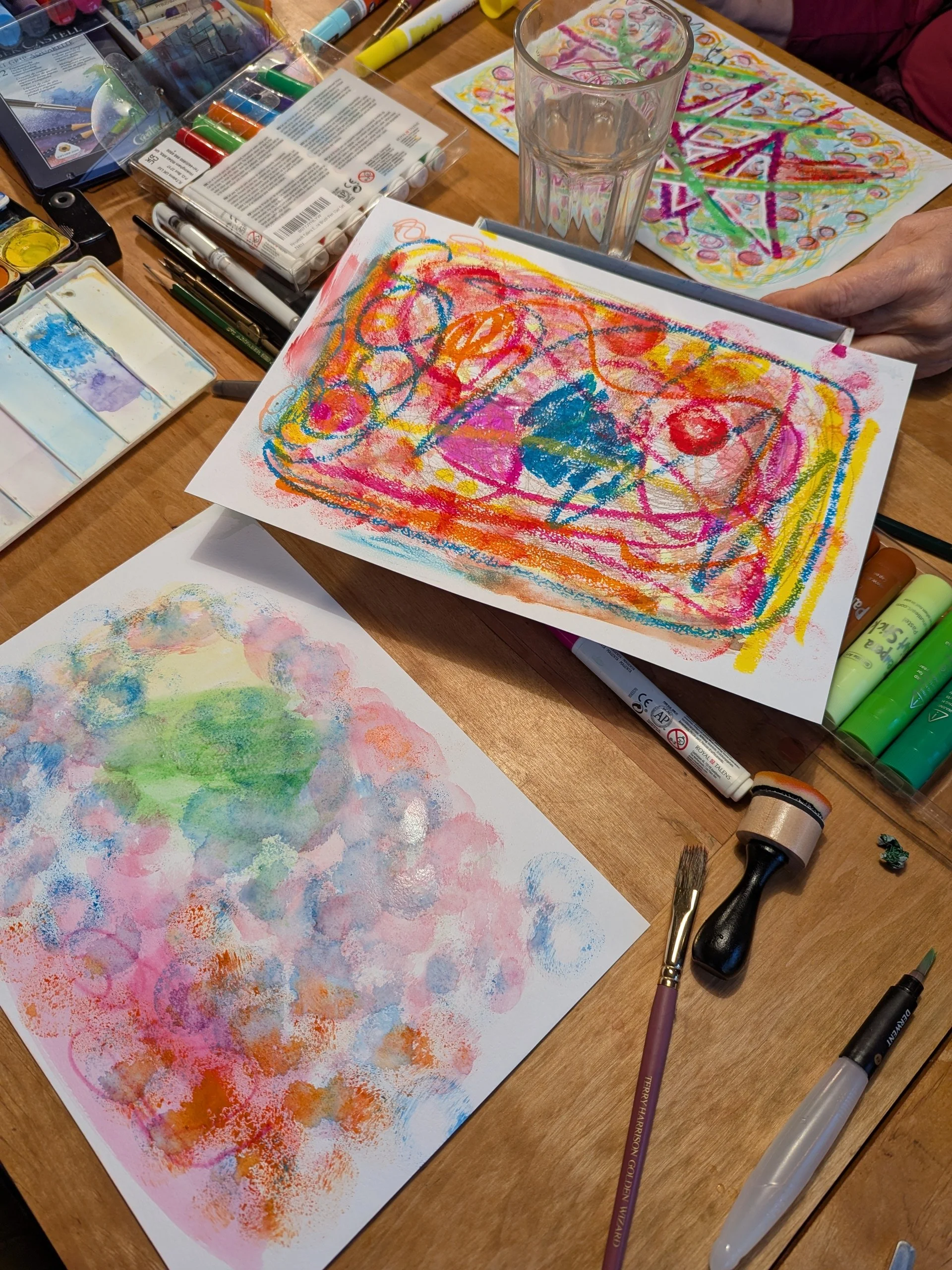 Intuitive Kunst von Kursteilnehmern